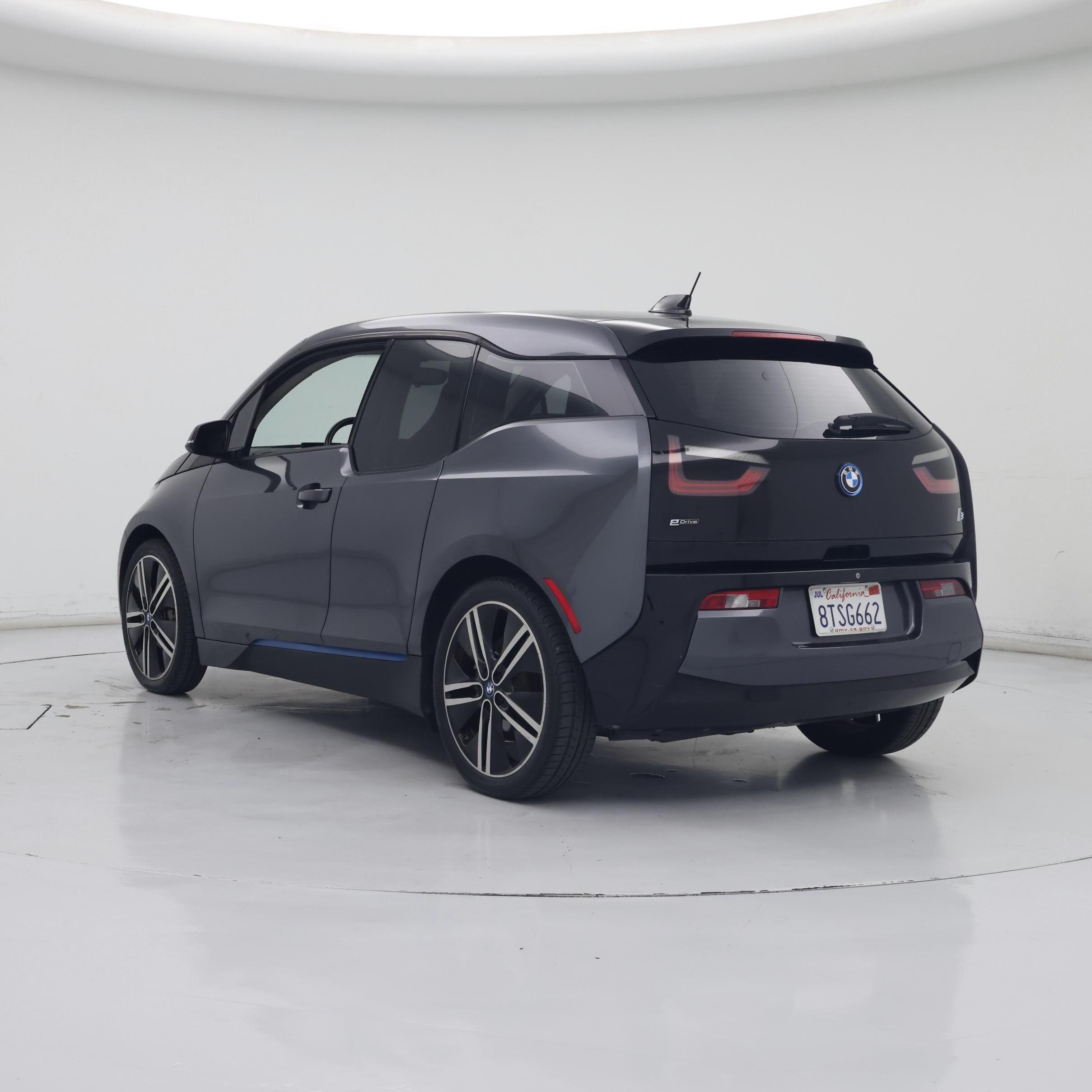 Thumbnail: 2017 BMW i3 - 2