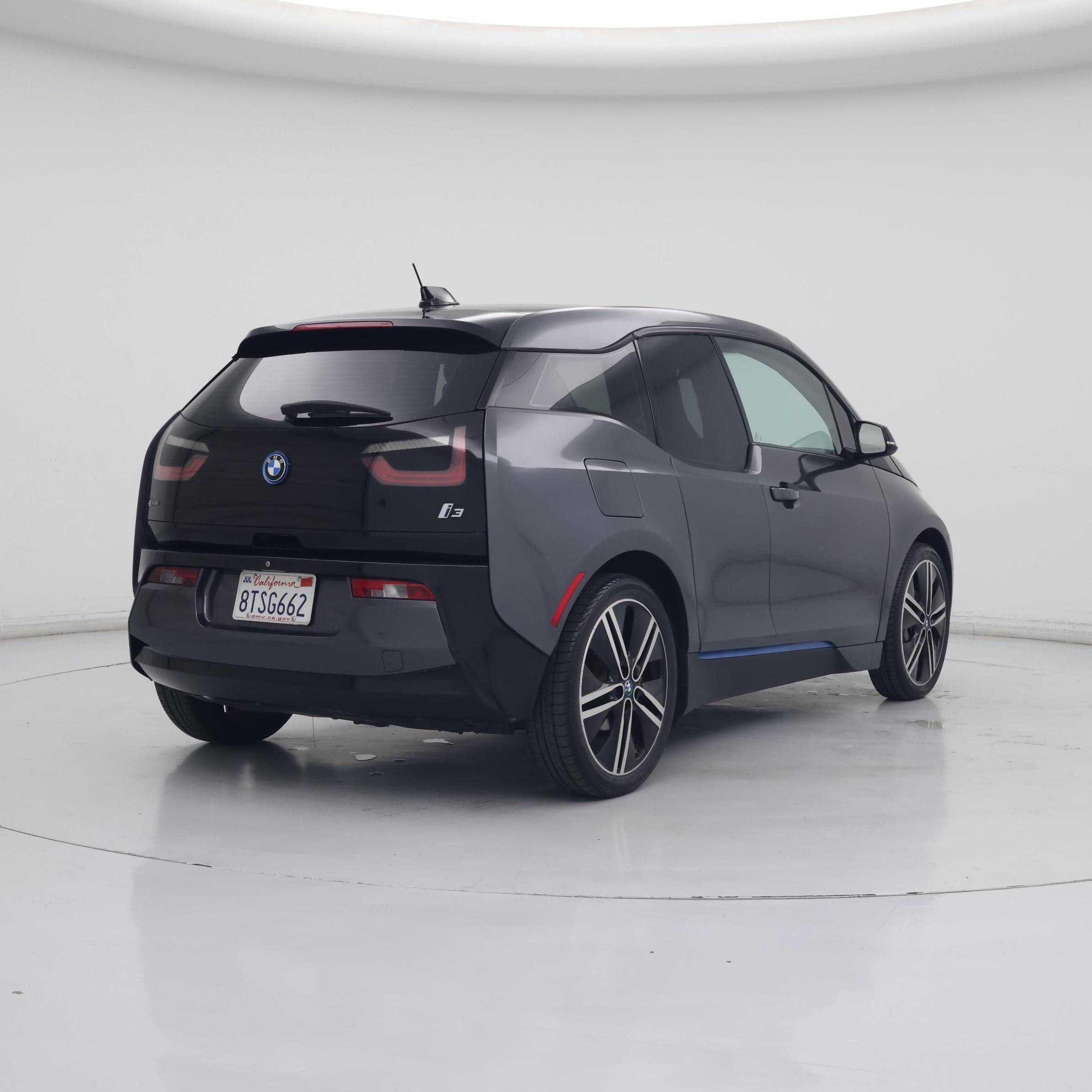 Thumbnail: 2017 BMW i3 - 8