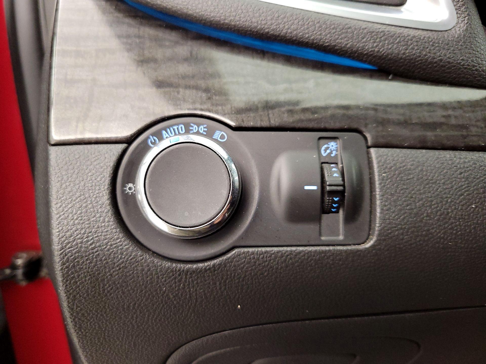 Thumbnail: 2016 Buick Encore - 13