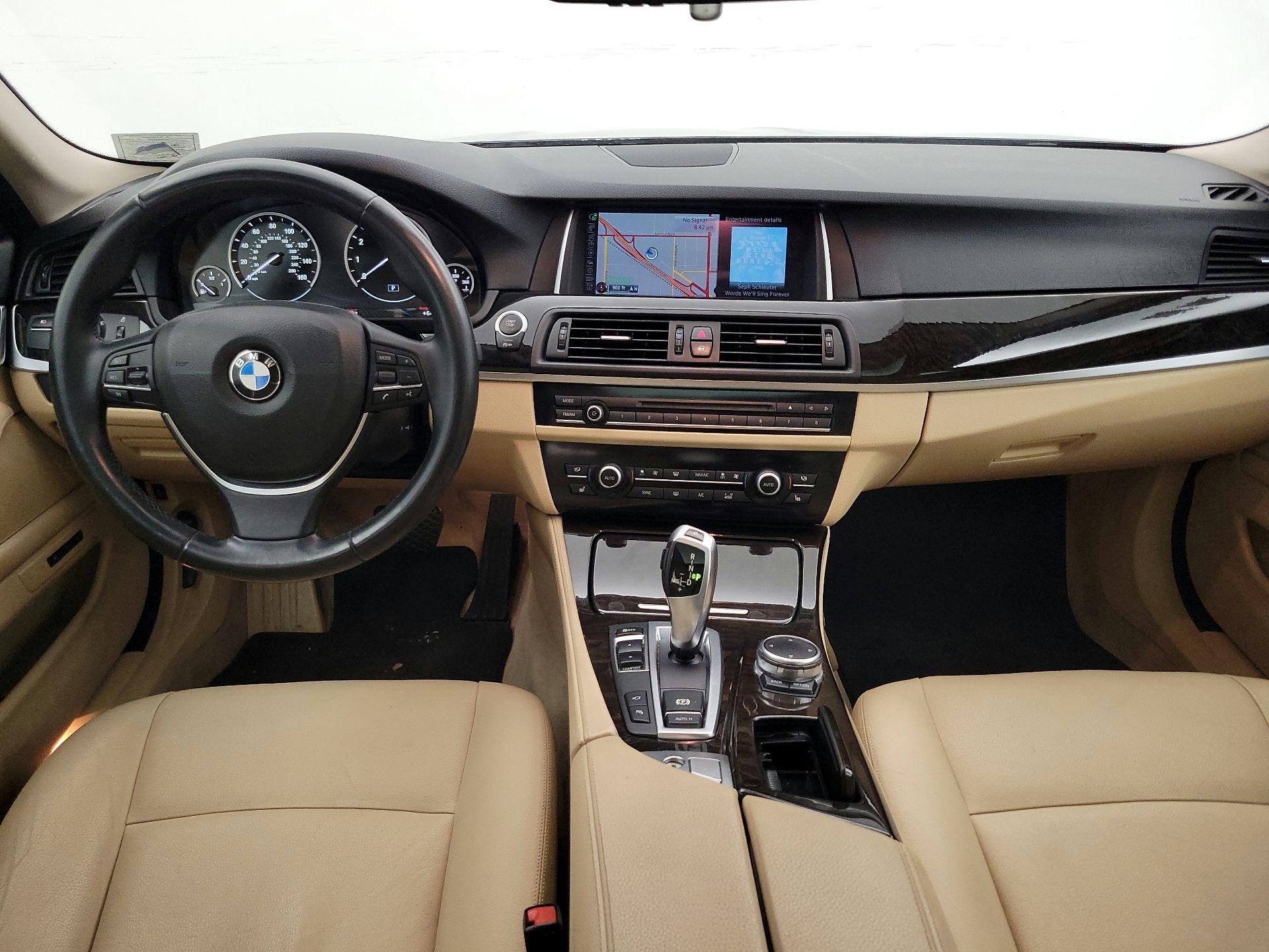 Thumbnail: 2015 BMW 5 Series - 9