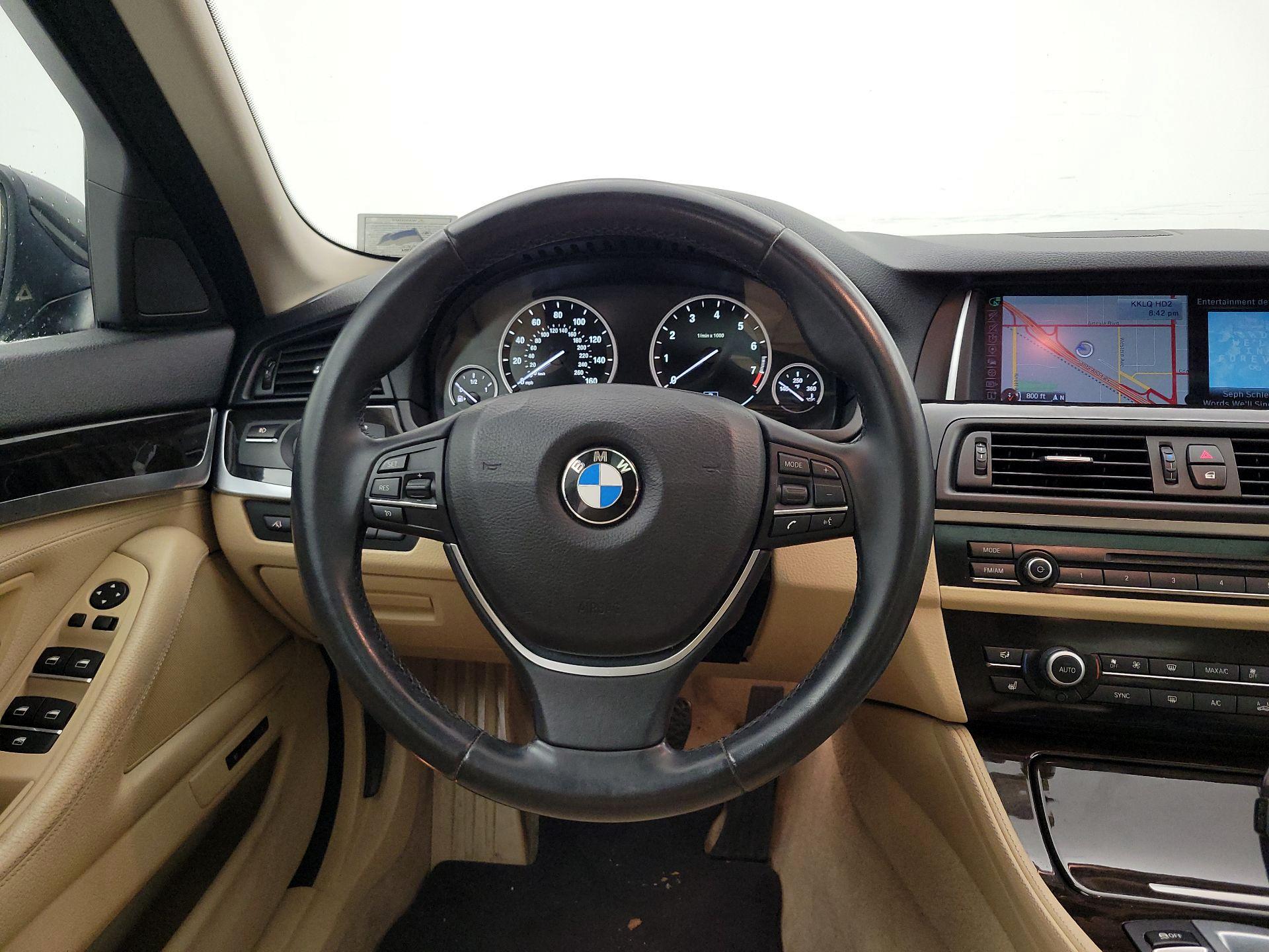 Thumbnail: 2015 BMW 5 Series - 10