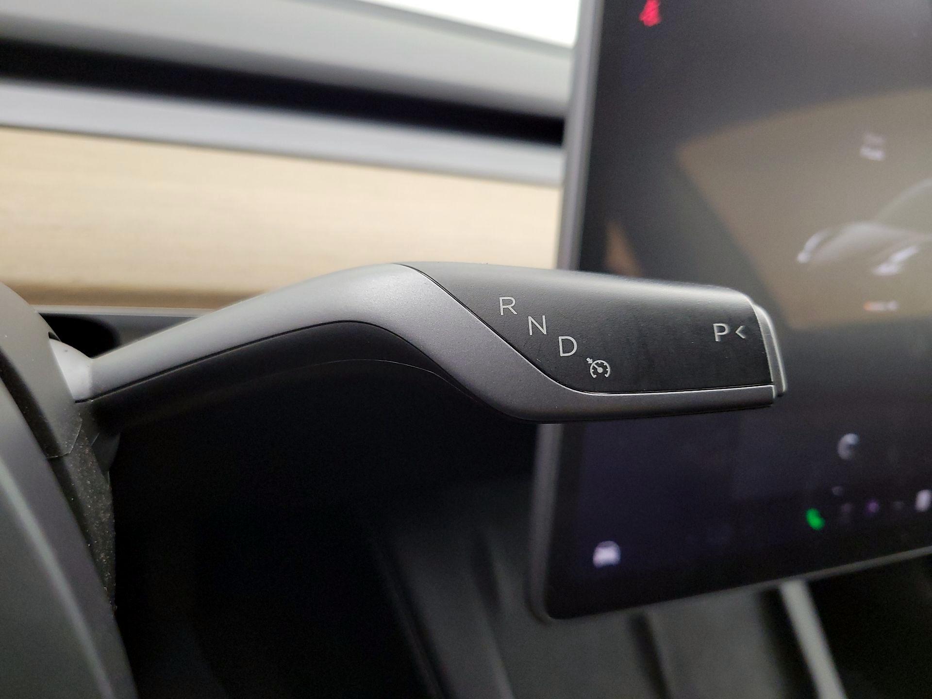 Thumbnail: 2023 Tesla Model 3 - 17