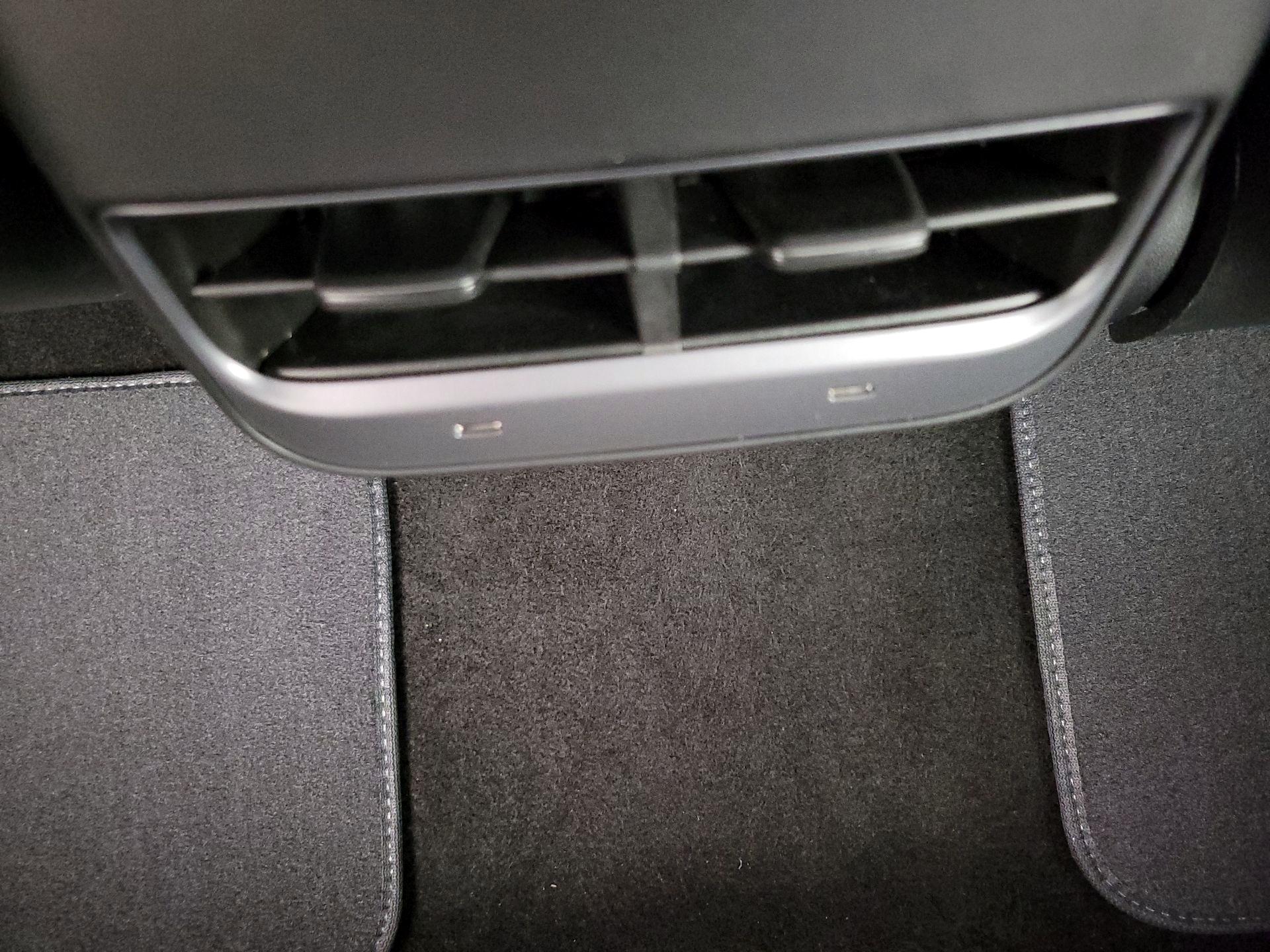 Thumbnail: 2023 Tesla Model 3 - 18