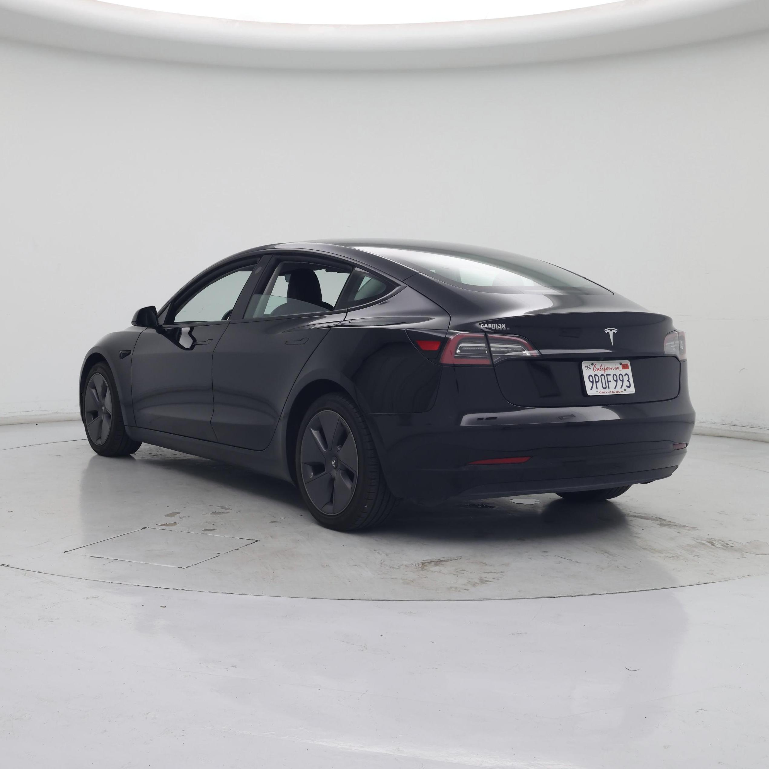 Thumbnail: 2023 Tesla Model 3 - 2