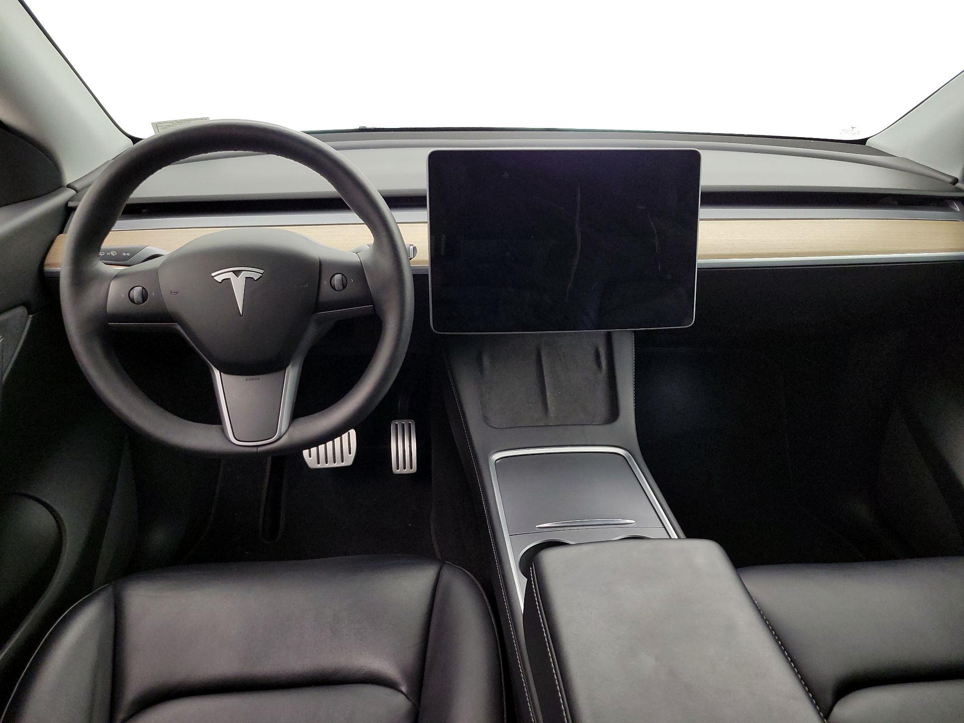 Thumbnail: 2022 Tesla Model Y - 9