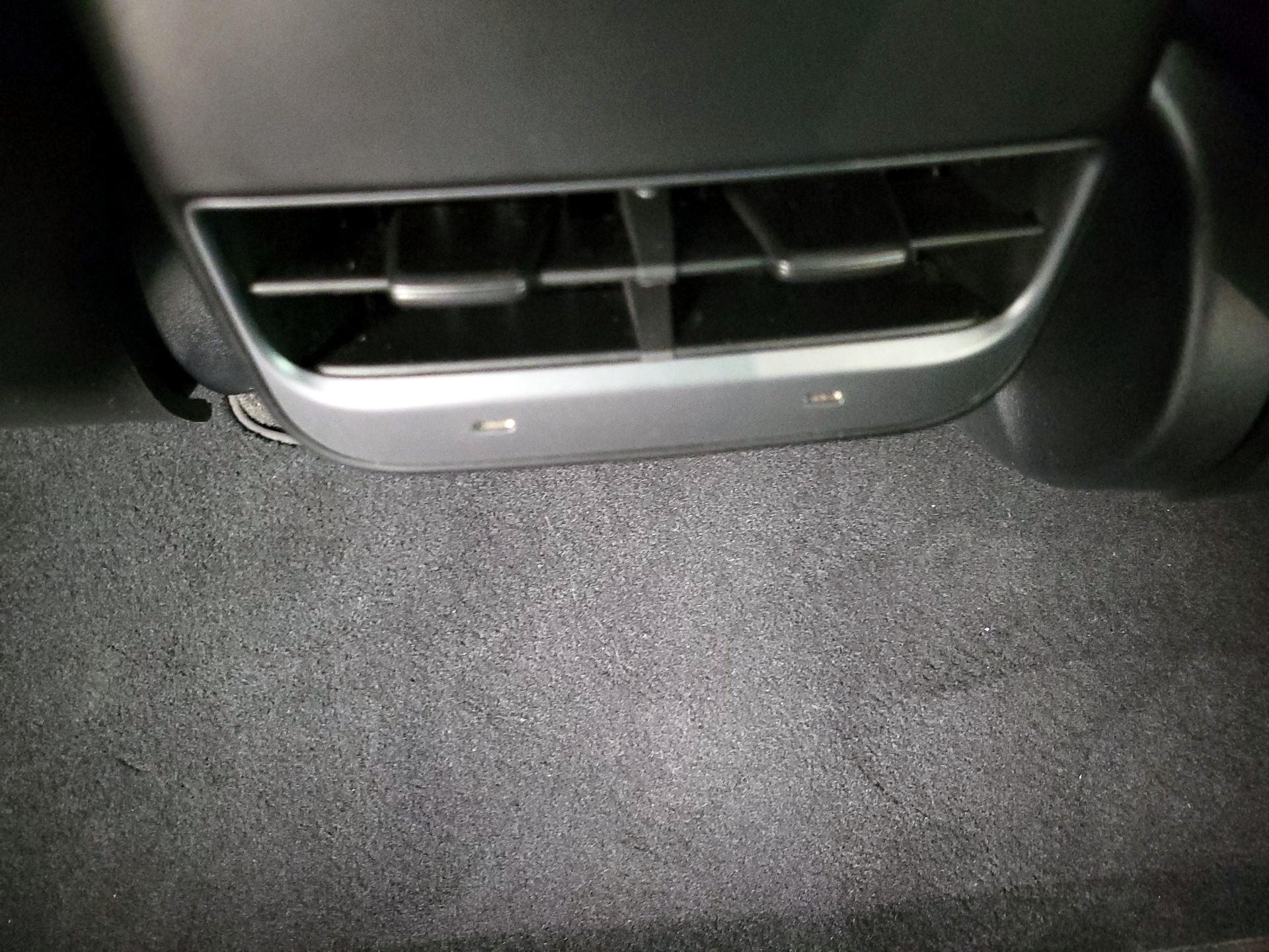 Thumbnail: 2022 Tesla Model Y - 18