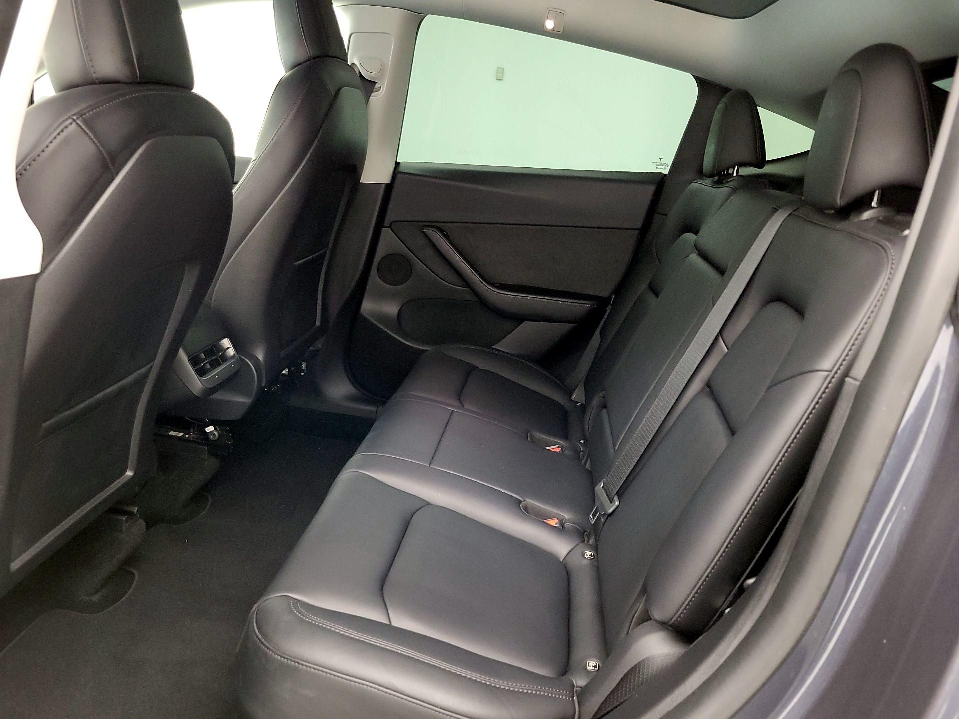 Thumbnail: 2022 Tesla Model Y - 20