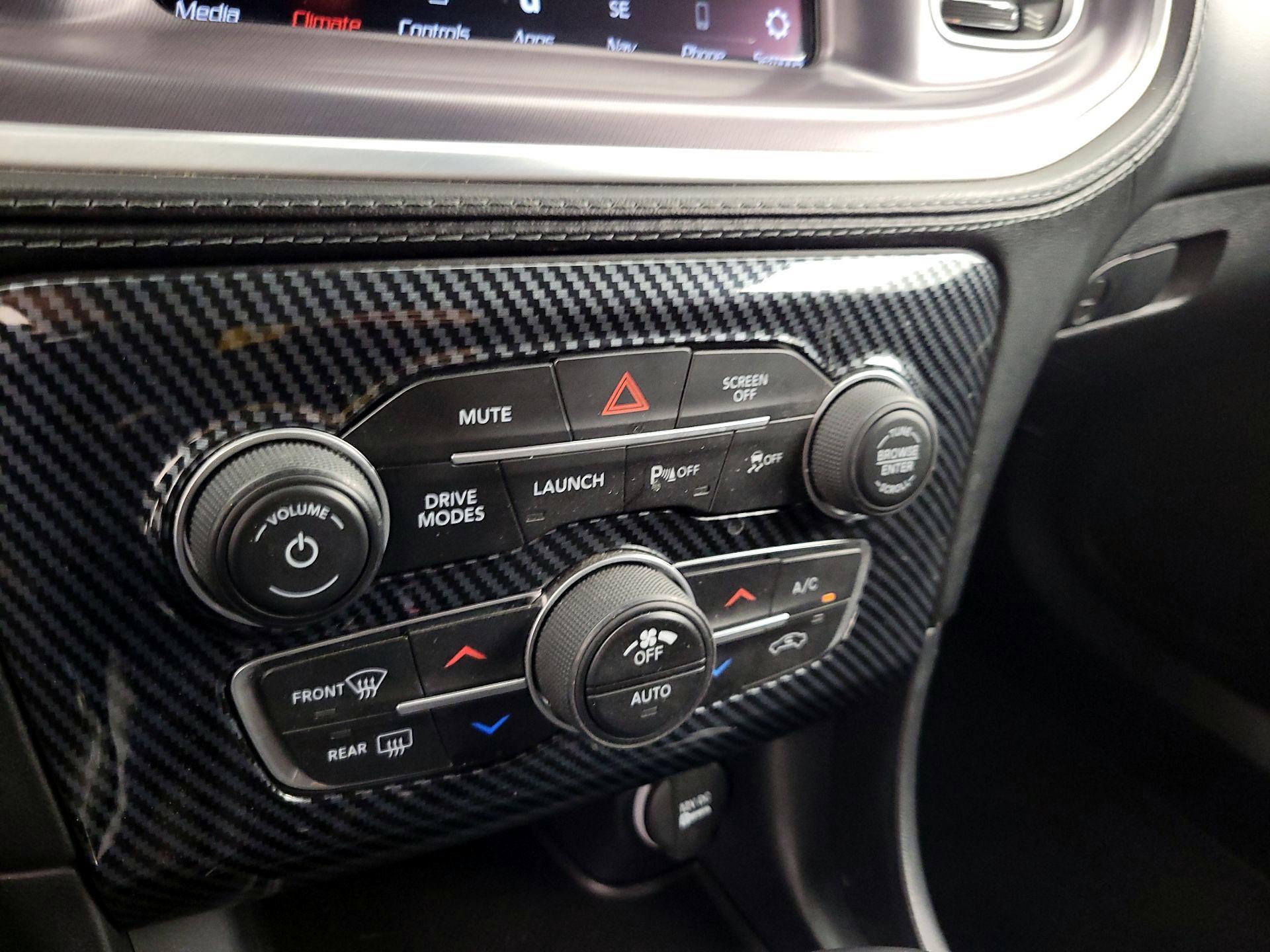 Thumbnail: 2019 Dodge Charger - 16