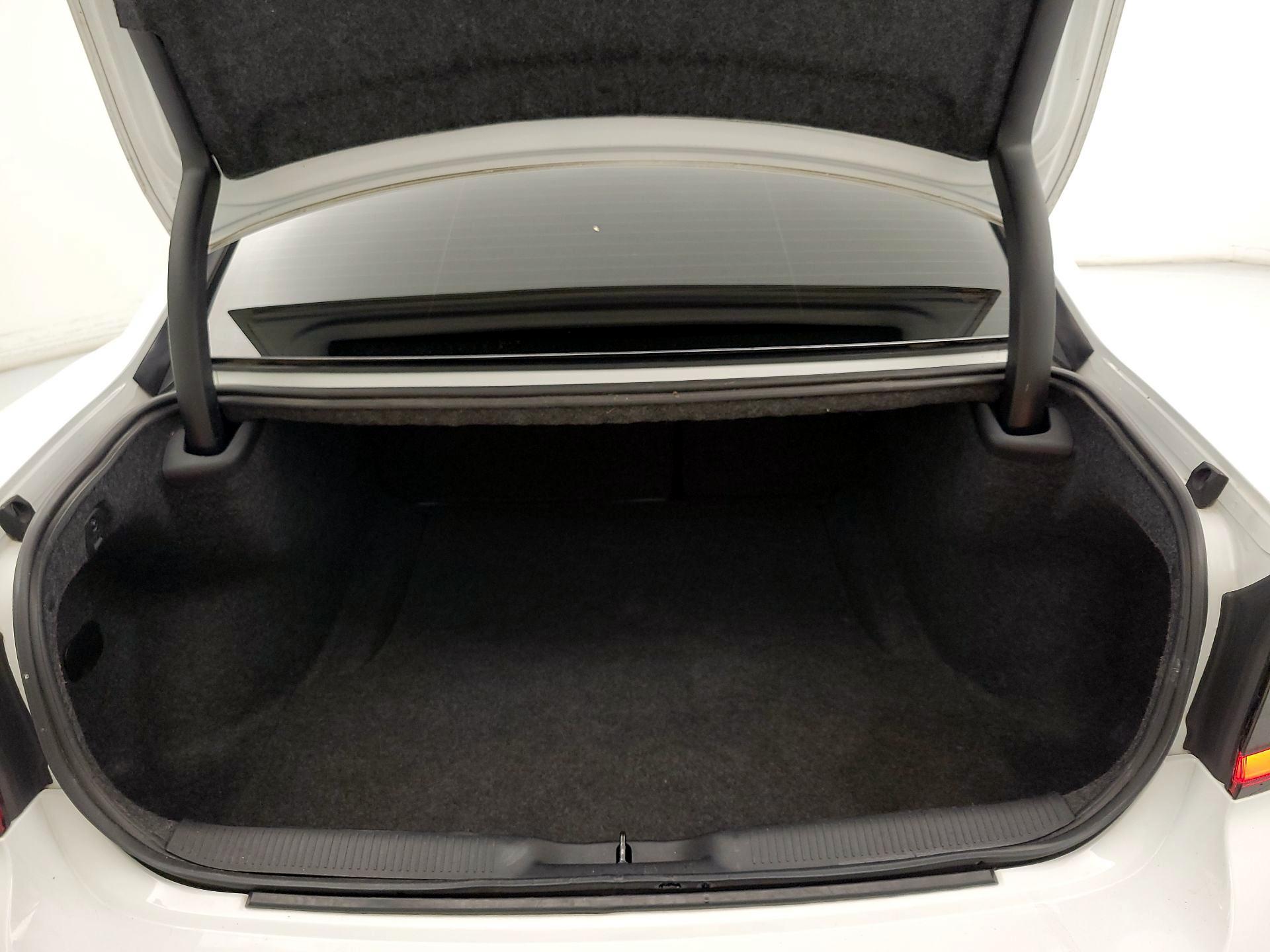 Thumbnail: 2019 Dodge Charger - 20