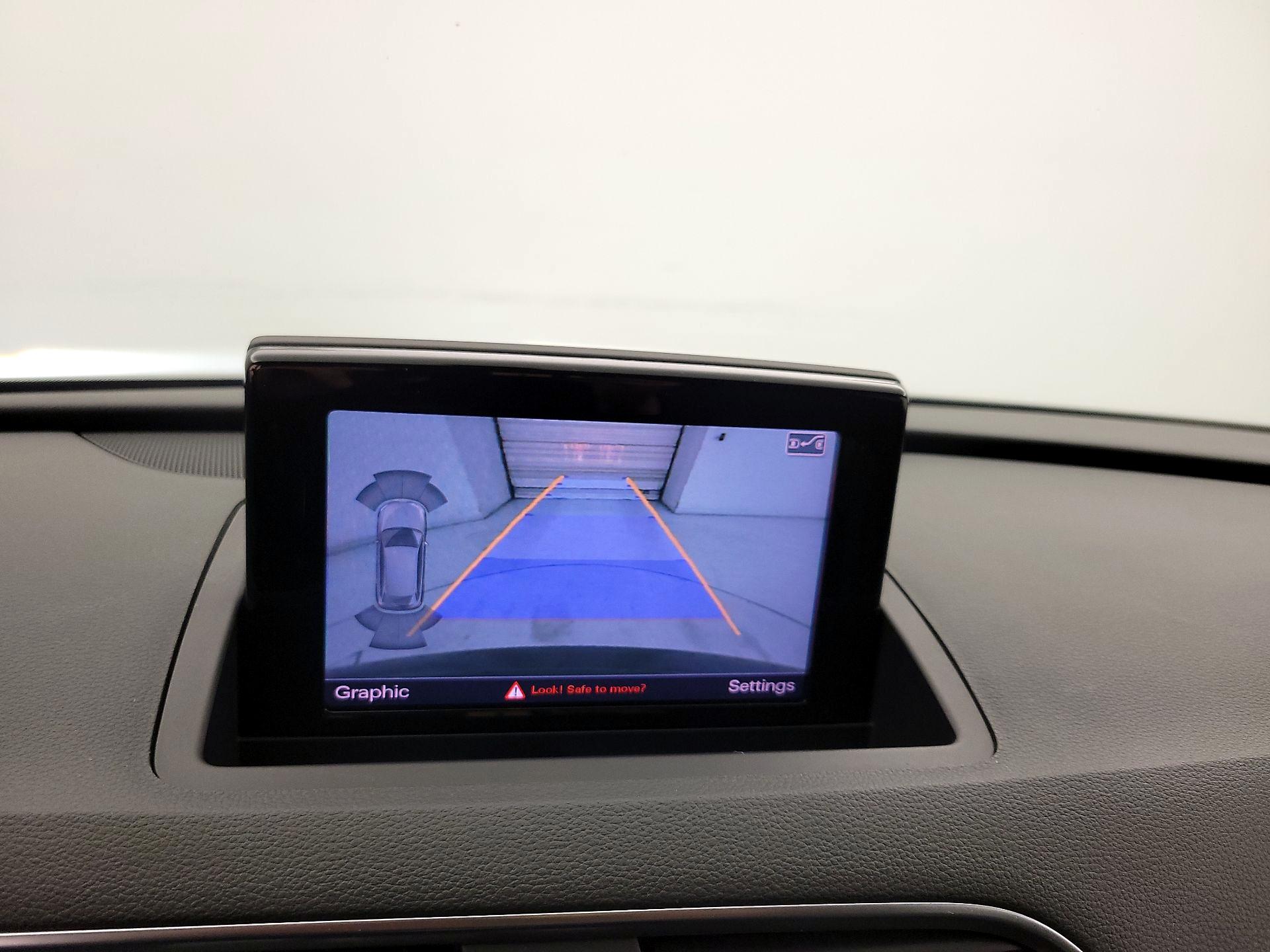 Thumbnail: 2017 Audi Q3 - 15