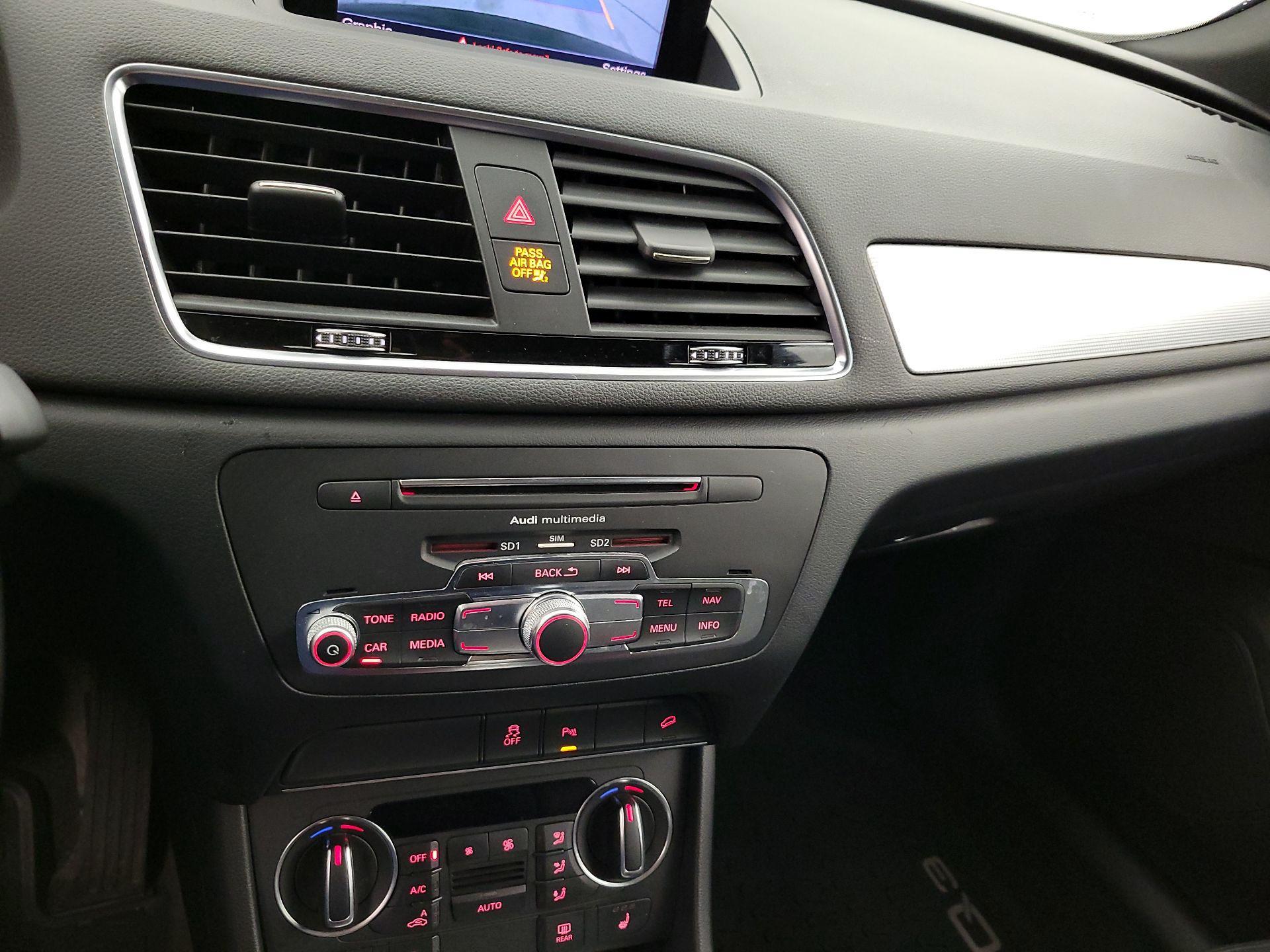 Thumbnail: 2017 Audi Q3 - 17