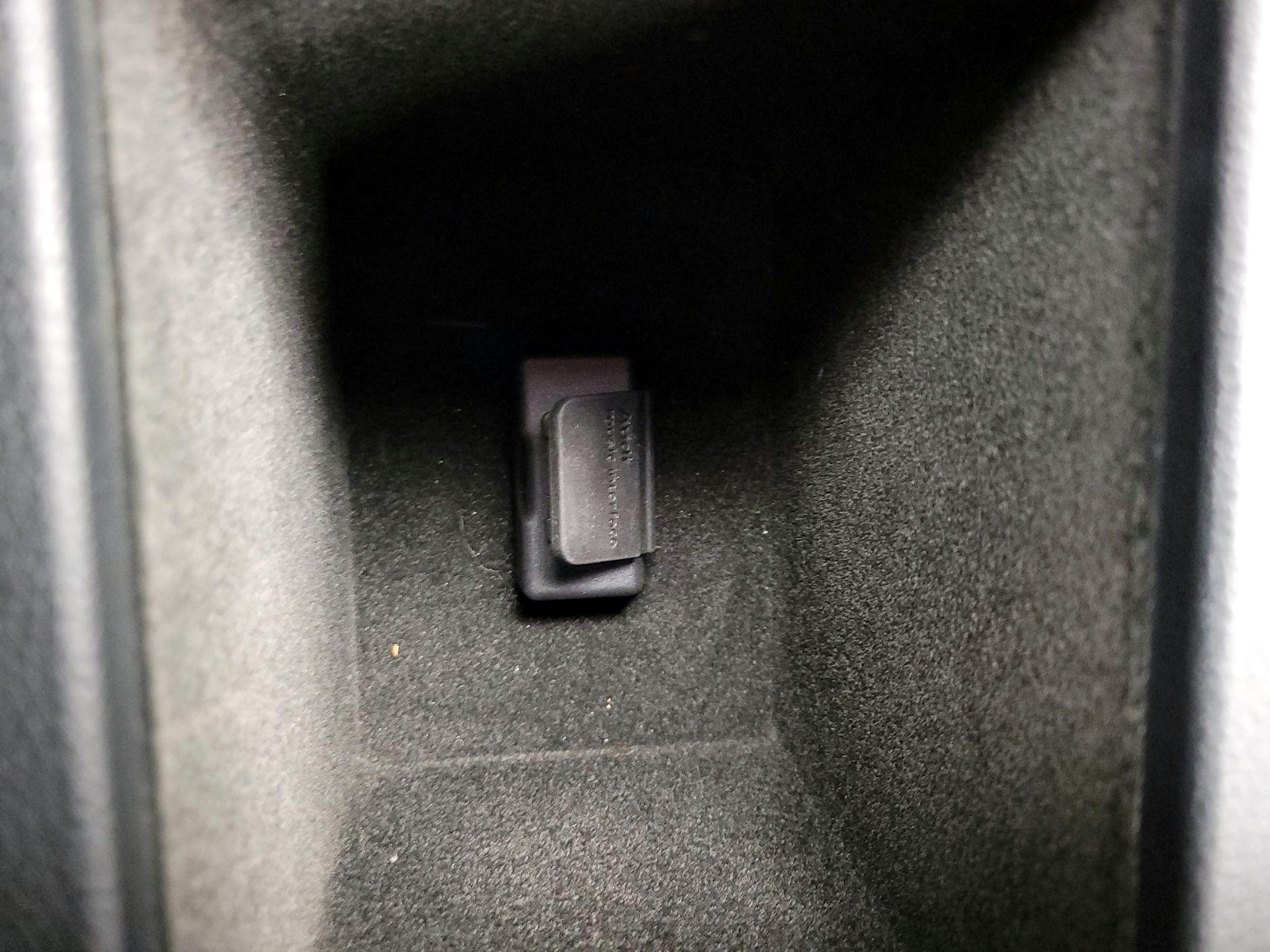 Thumbnail: 2017 Audi Q3 - 19