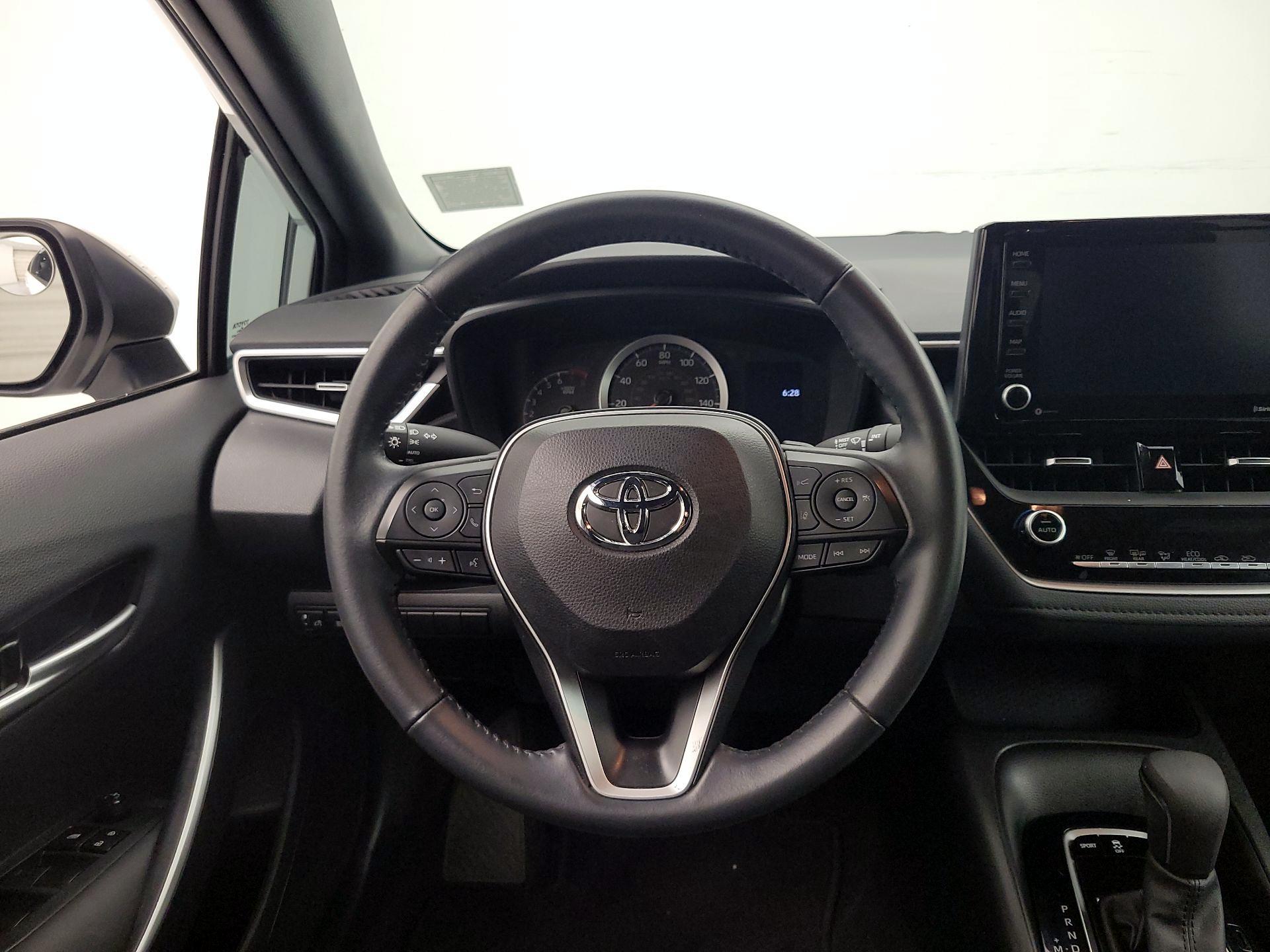 Thumbnail: 2022 Toyota Corolla - 10