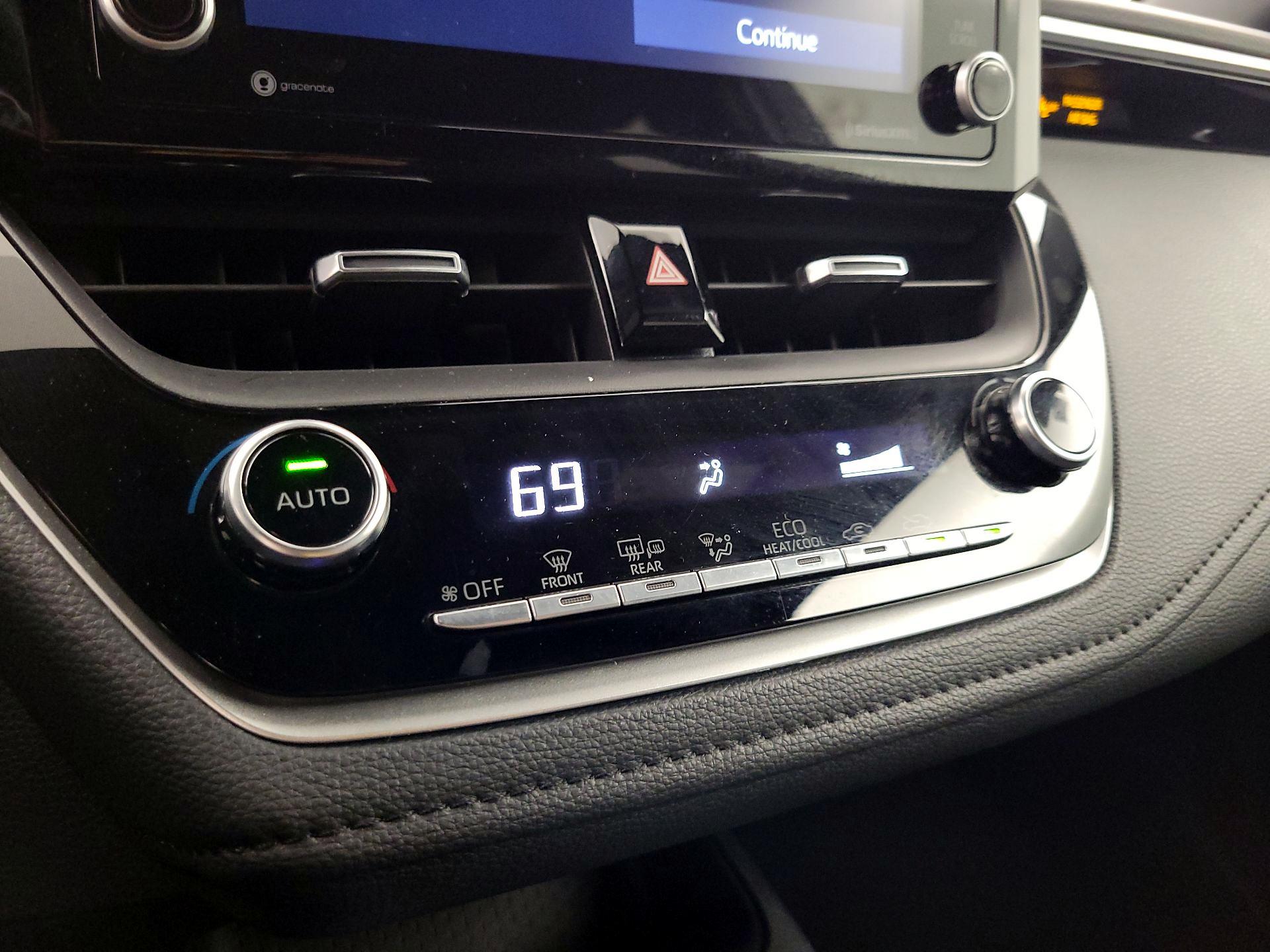 Thumbnail: 2022 Toyota Corolla - 16