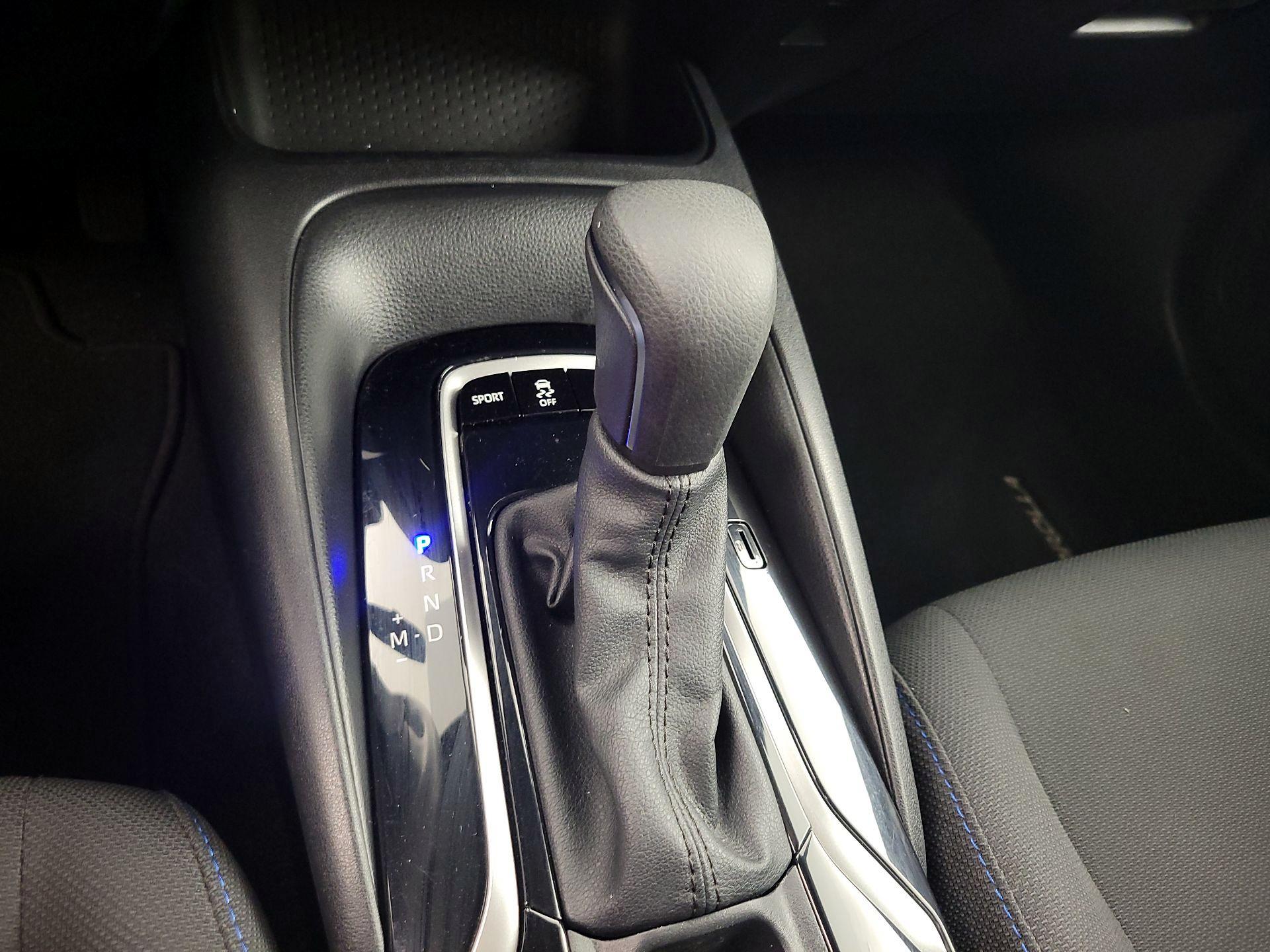 Thumbnail: 2022 Toyota Corolla - 17