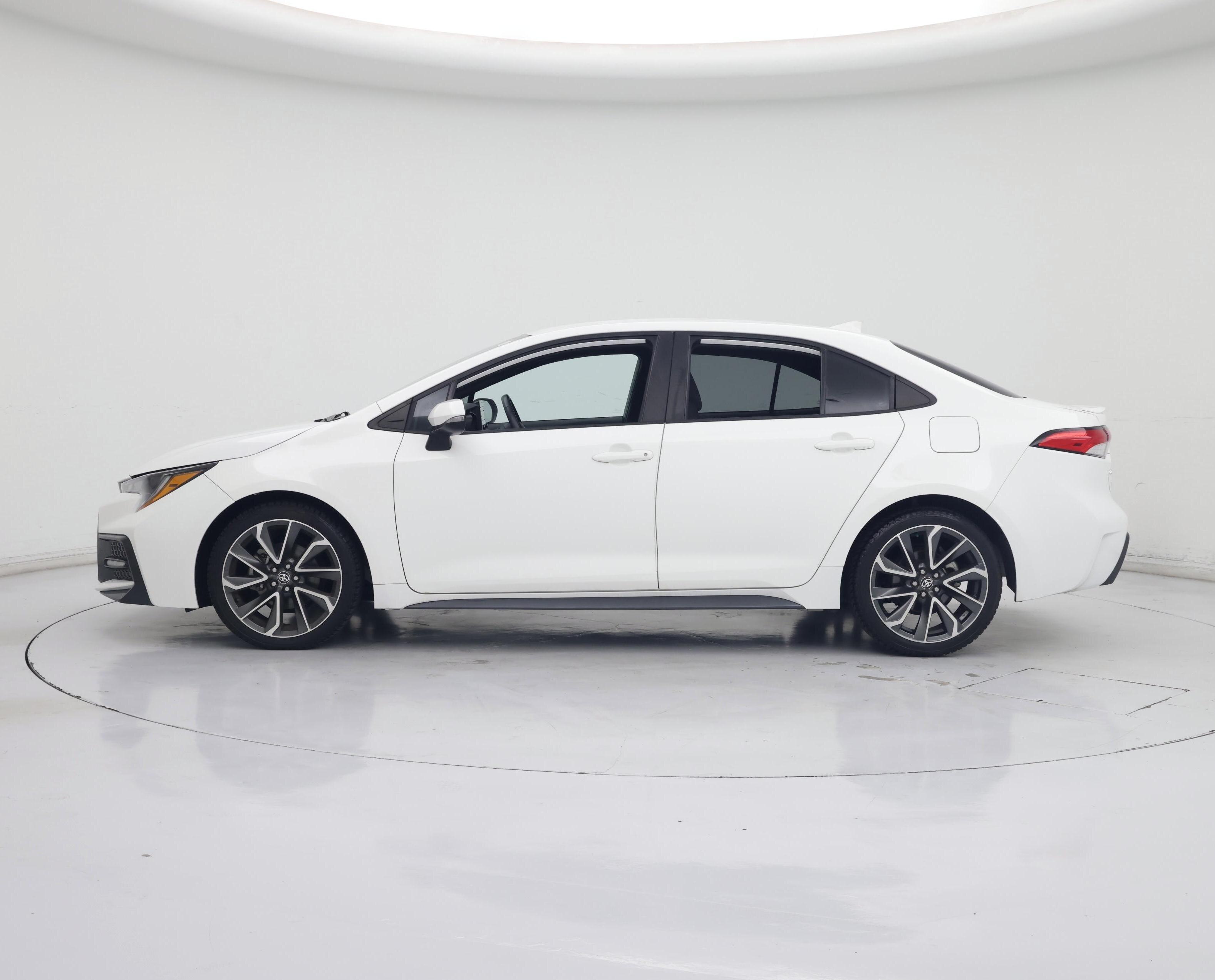 Thumbnail: 2022 Toyota Corolla - 3