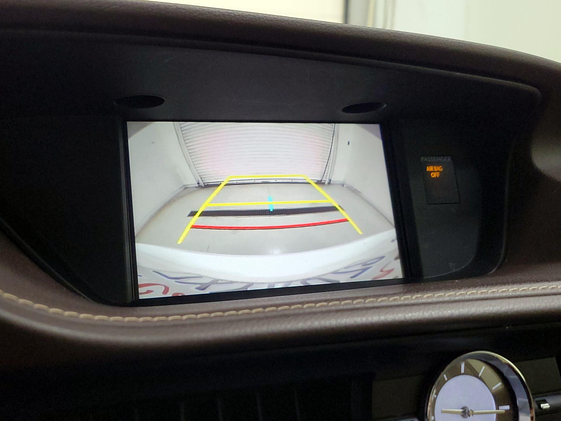 Thumbnail: 2017 Lexus ES - 15