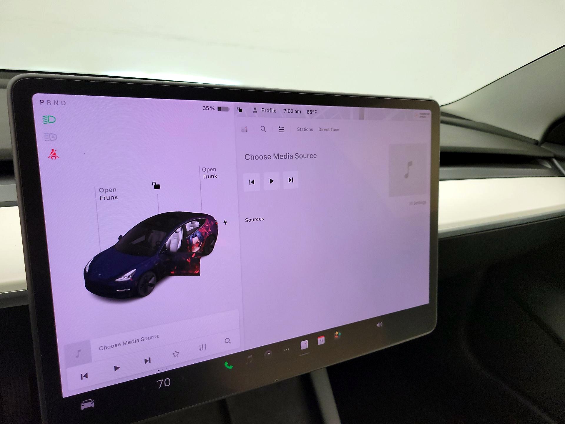 Thumbnail: 2021 Tesla Model 3 - 15