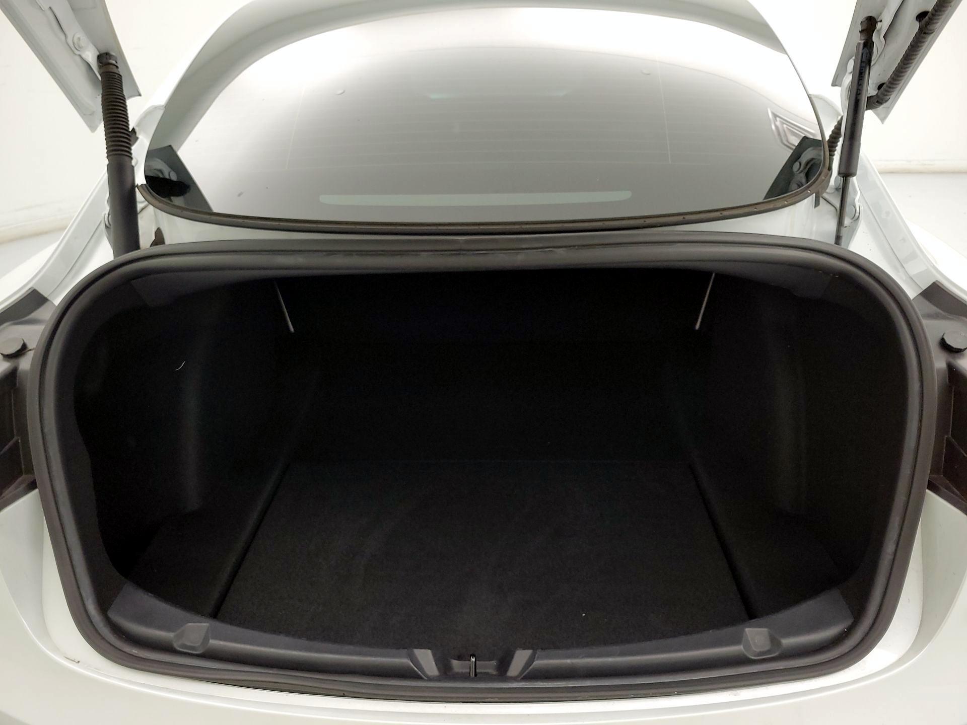 Thumbnail: 2021 Tesla Model 3 - 20