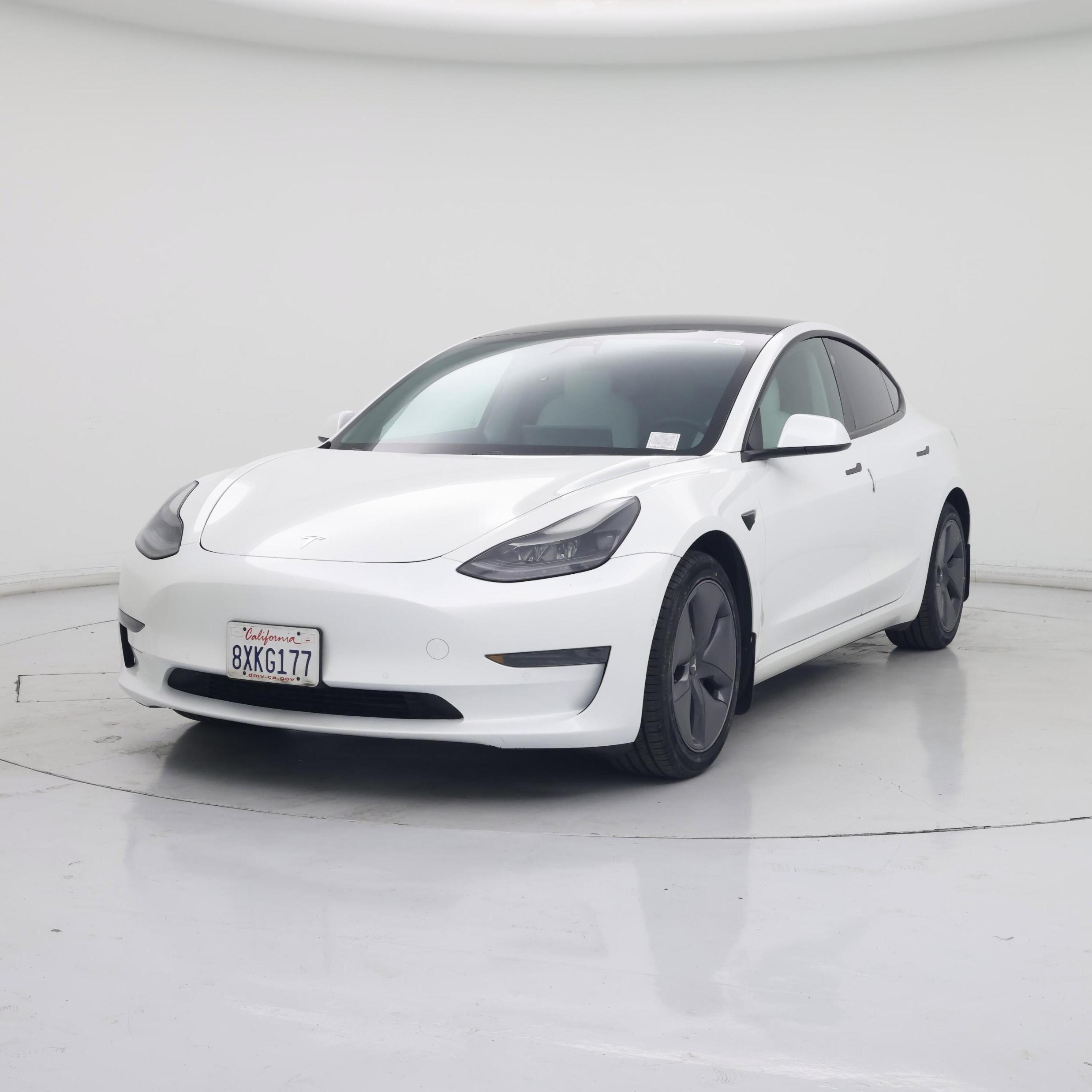 Thumbnail: 2021 Tesla Model 3 - 4