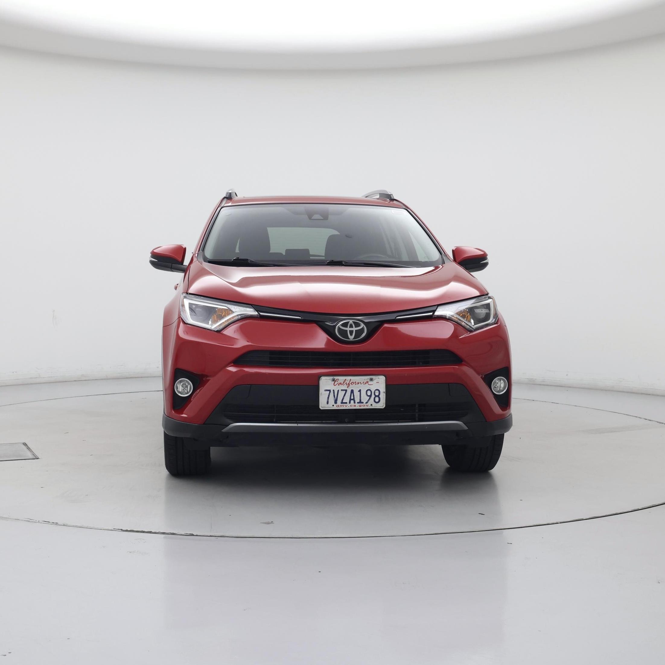 Thumbnail: 2017 Toyota RAV4 - 5