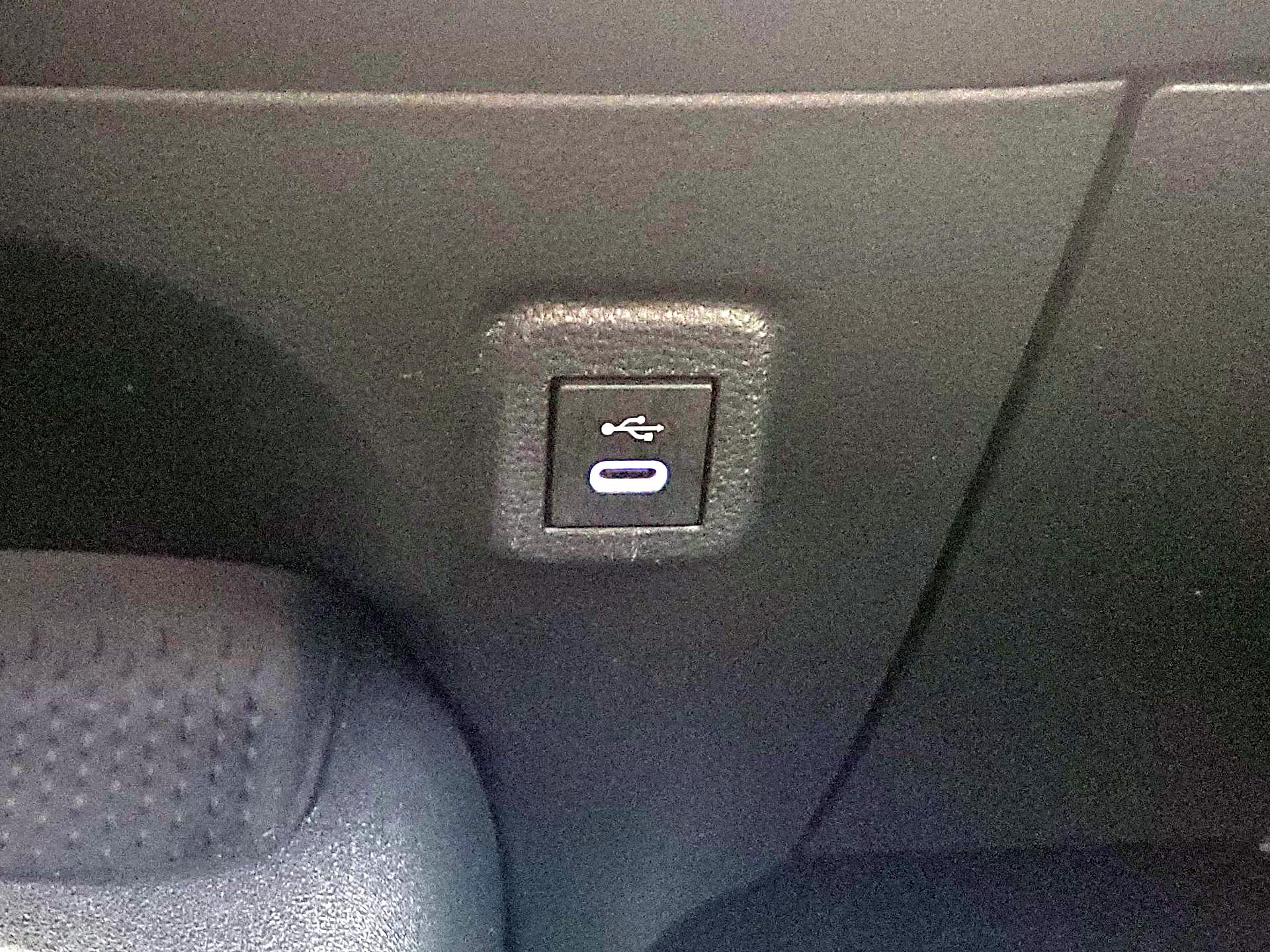 Thumbnail: 2024 Toyota Corolla - 18