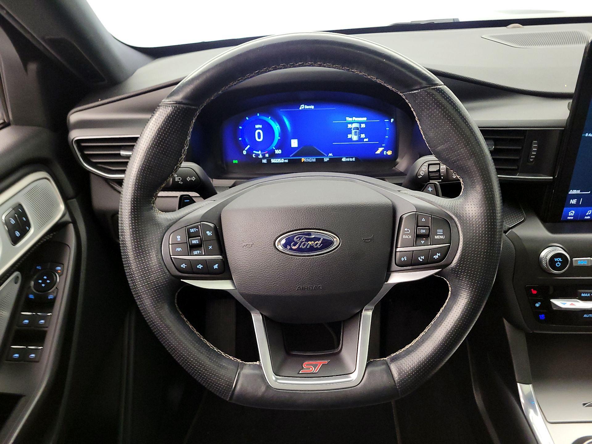 Thumbnail: 2020 Ford Explorer - 10