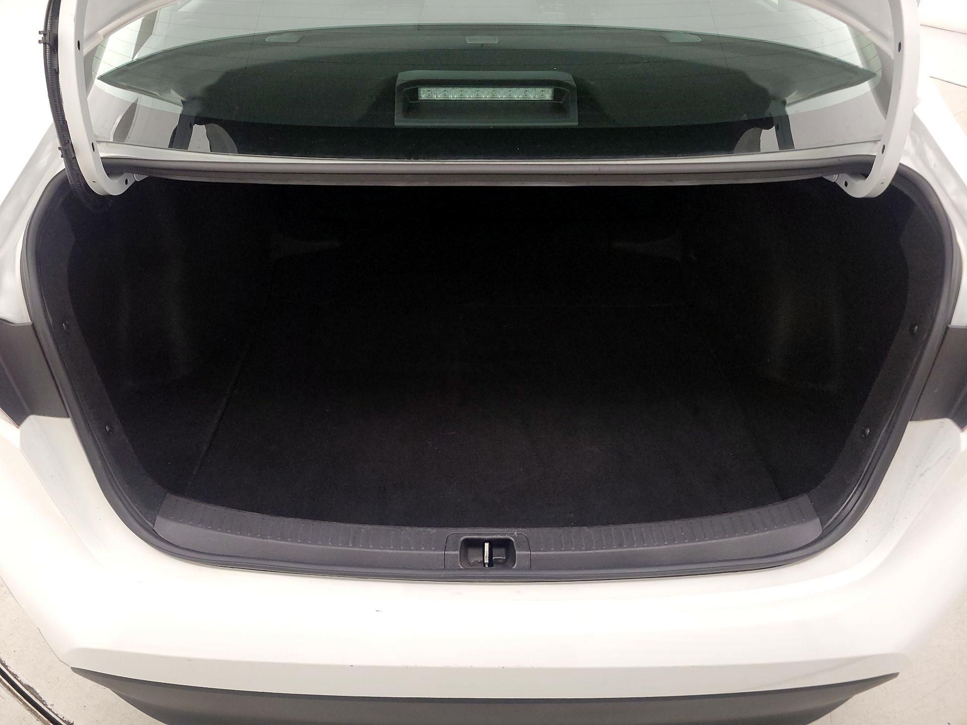 Thumbnail: 2024 Toyota Corolla - 20