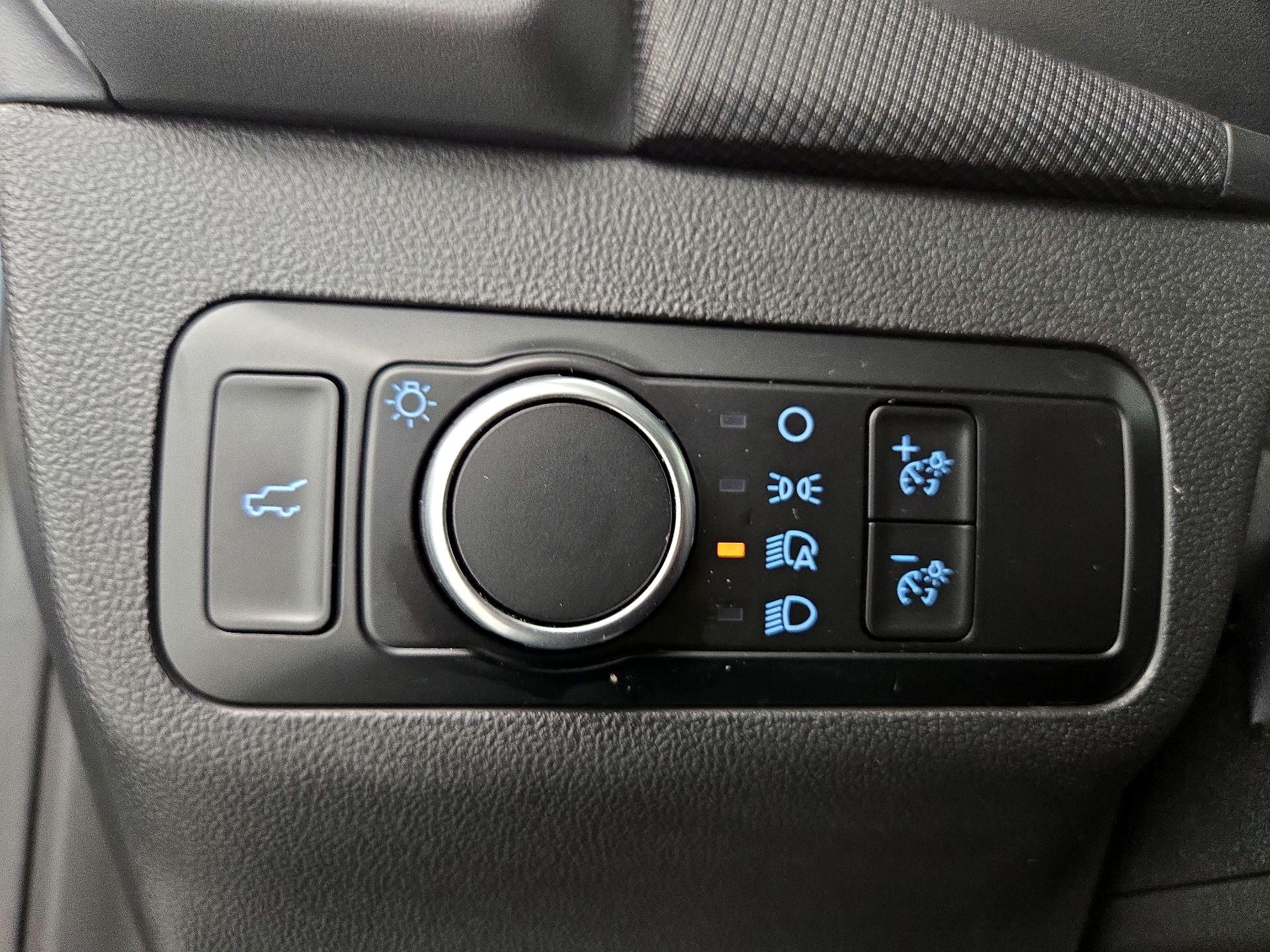 Thumbnail: 2023 Ford Bronco Sport - 13