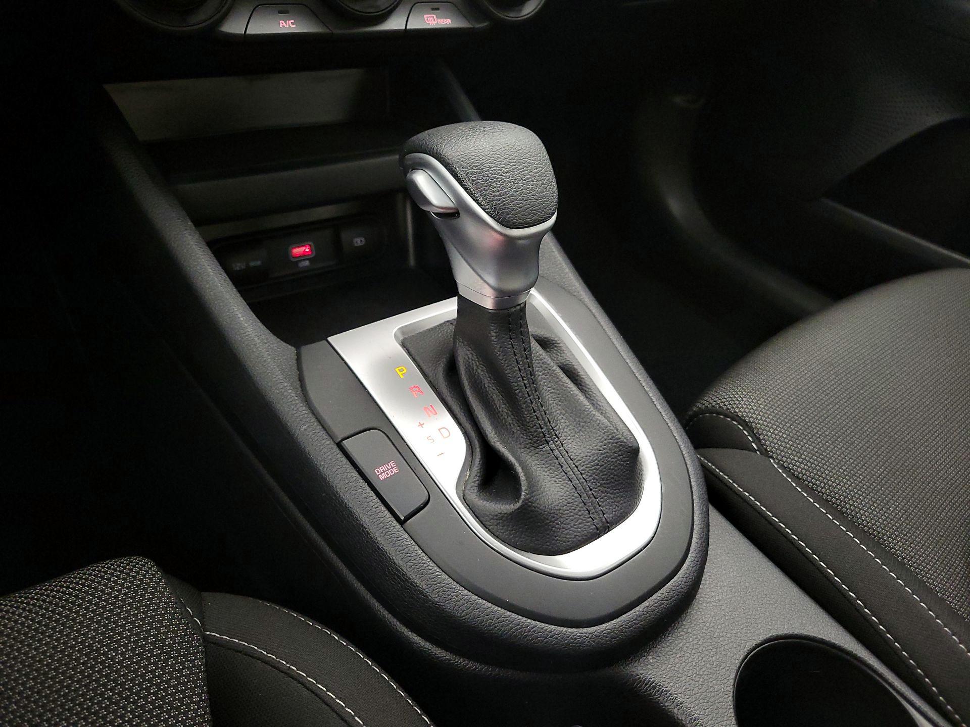 Thumbnail: 2024 Kia Forte - 17