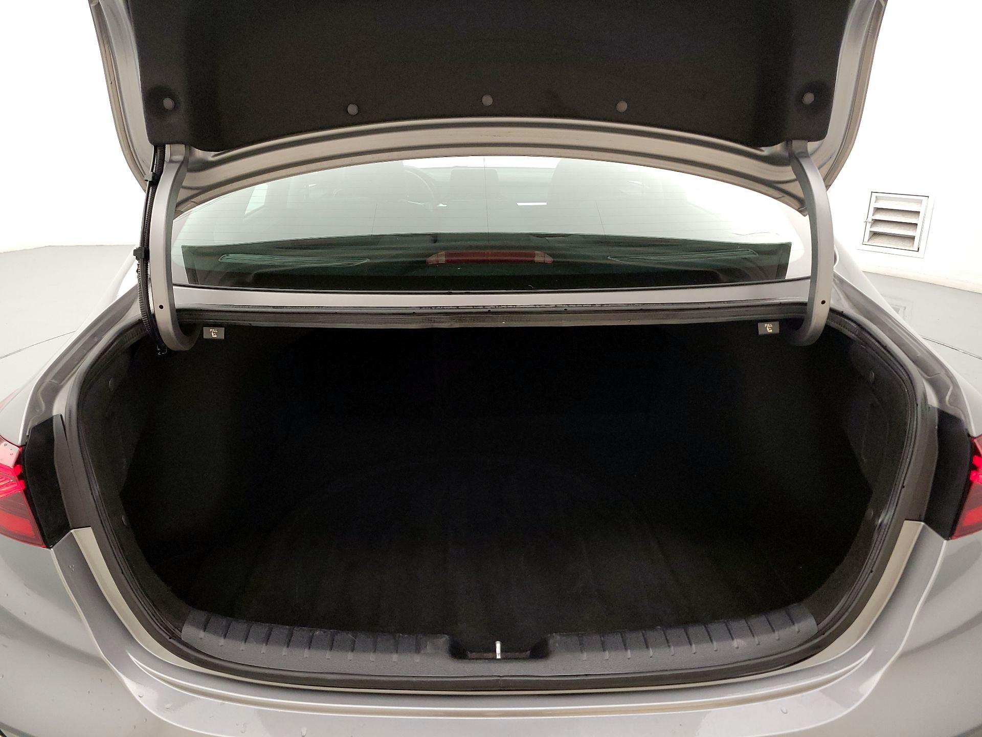 Thumbnail: 2024 Kia Forte - 20