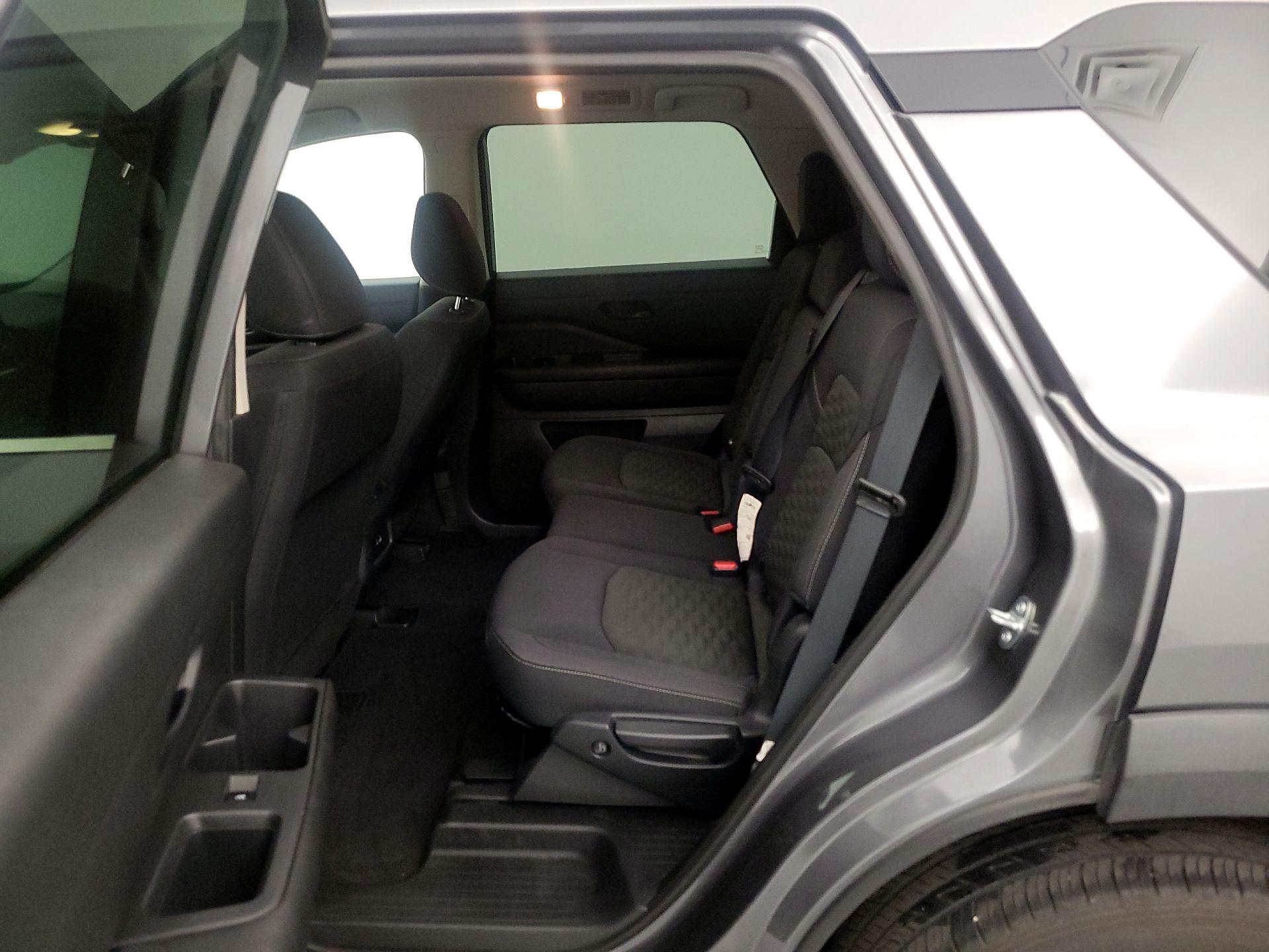 Thumbnail: 2024 Nissan Pathfinder - 19