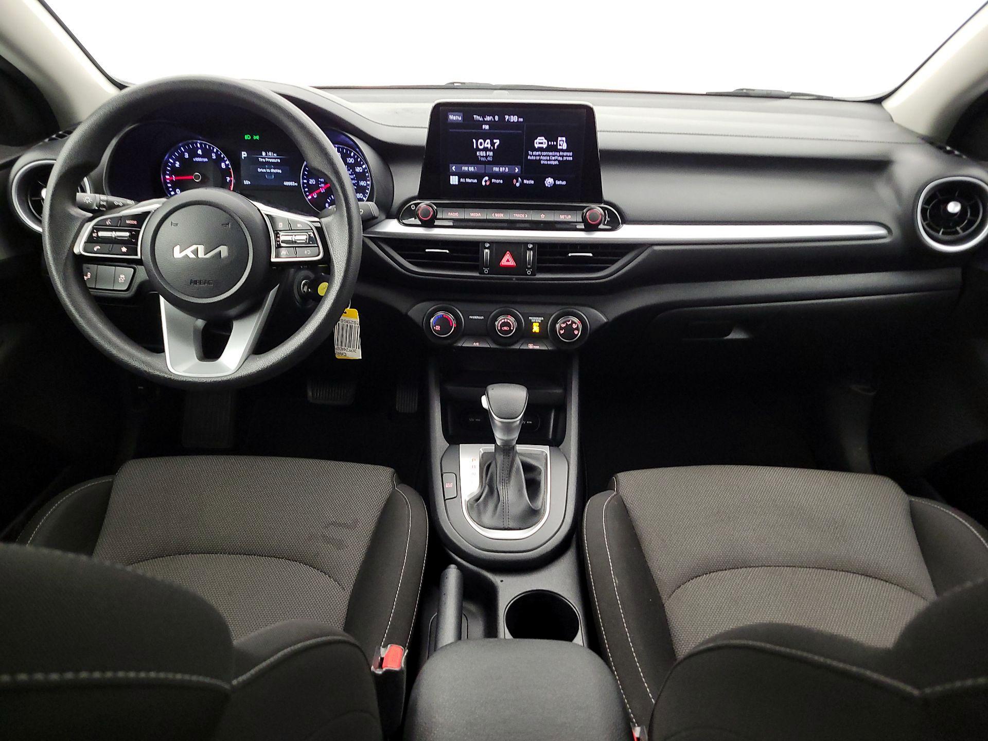 Thumbnail: 2023 Kia Forte - 9