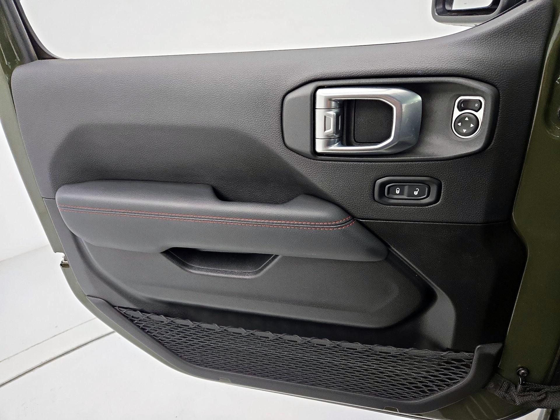 Thumbnail: 2023 Jeep Gladiator - 12