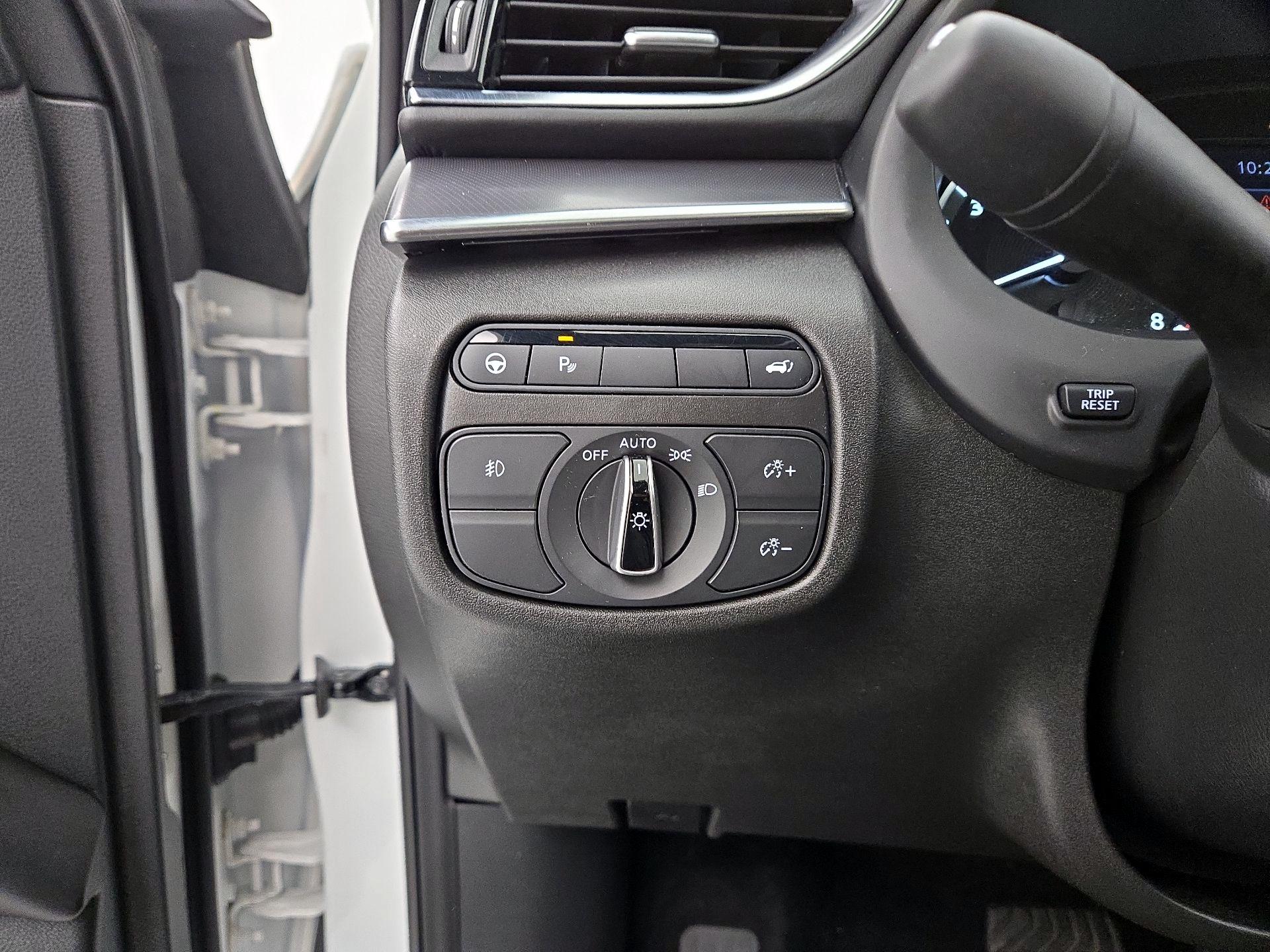 Thumbnail: 2023 INFINITI QX55 - 13