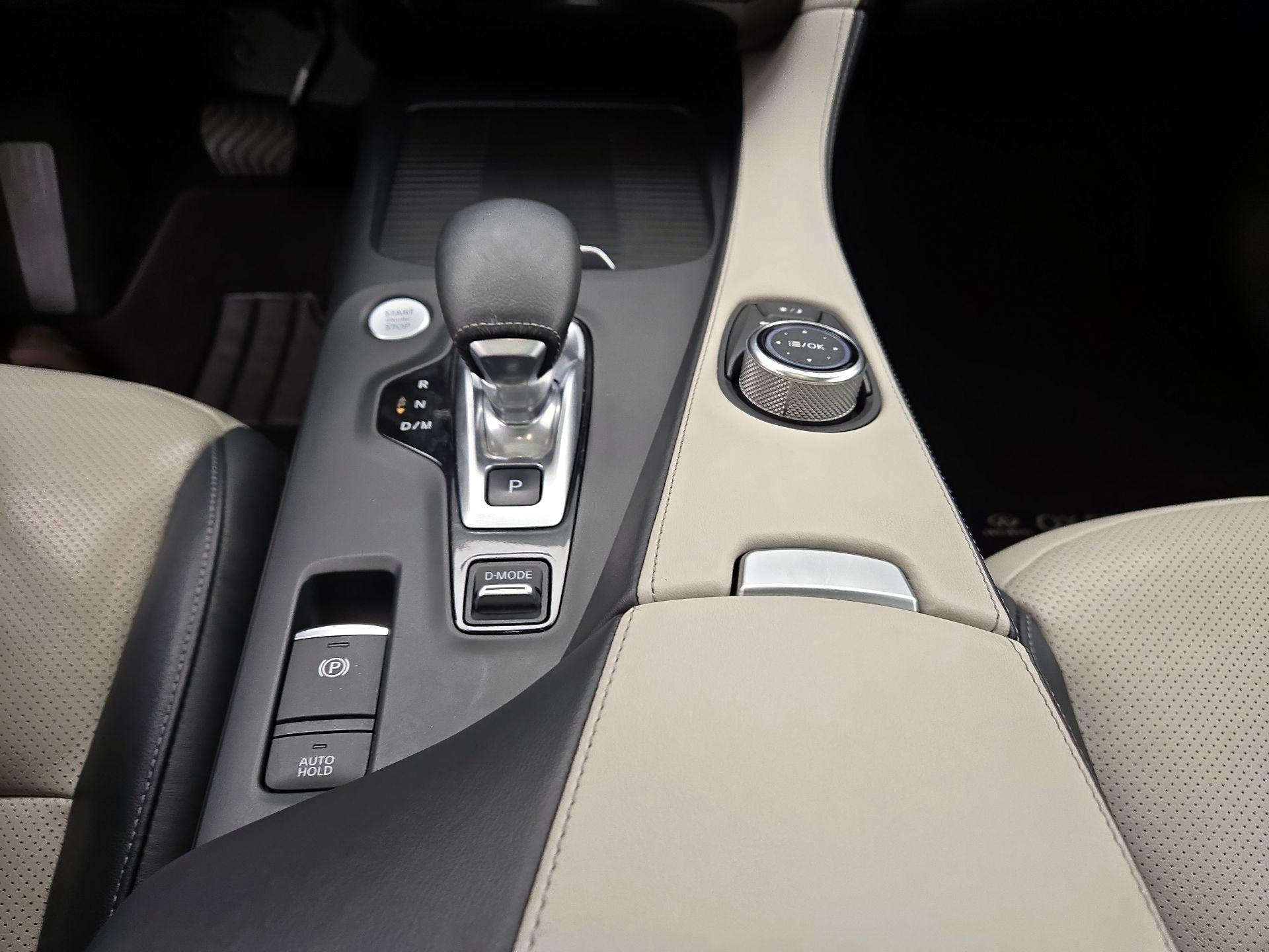 Thumbnail: 2023 INFINITI QX55 - 17