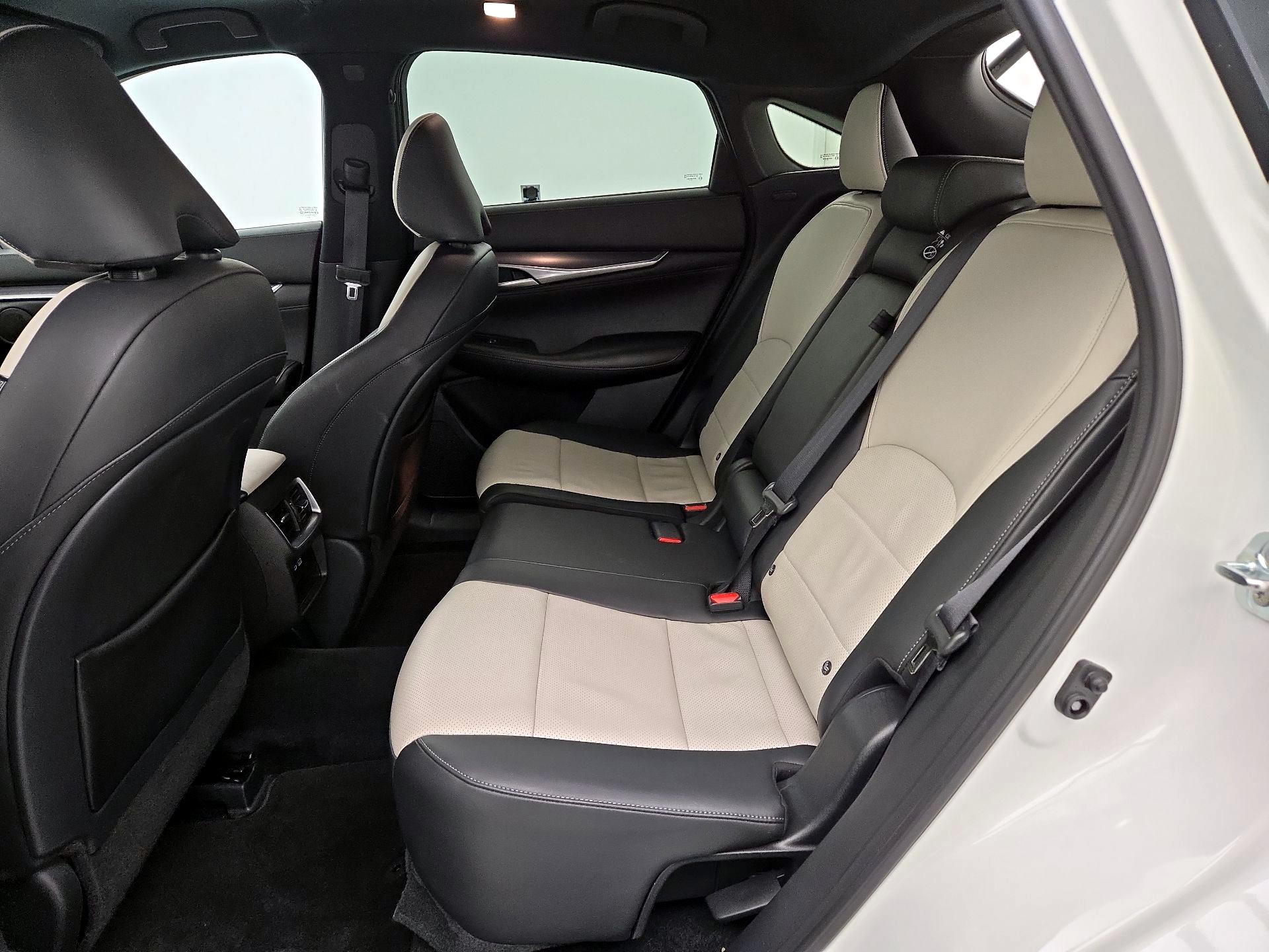 Thumbnail: 2023 INFINITI QX55 - 20