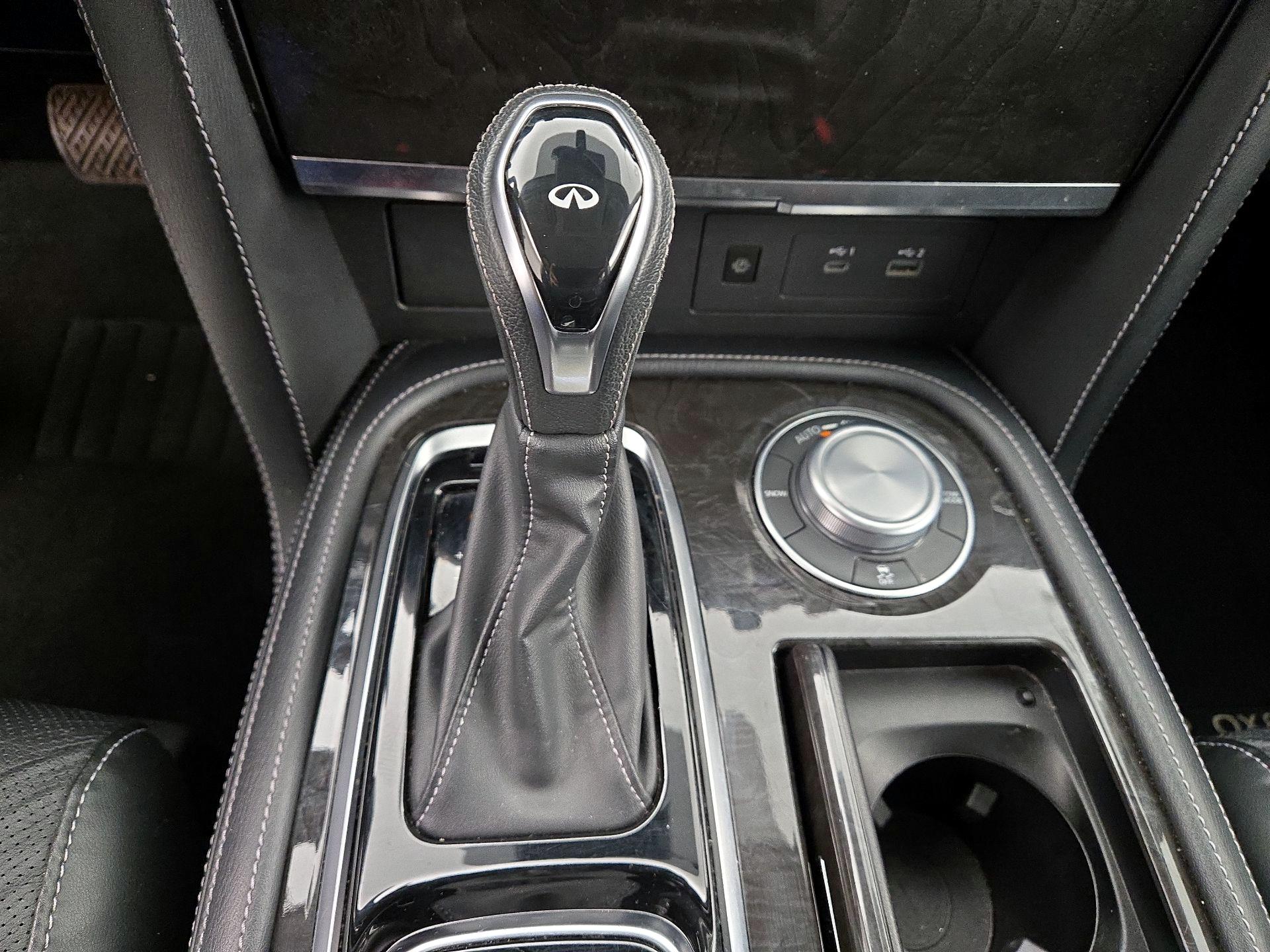 Thumbnail: 2024 INFINITI QX80 - 17