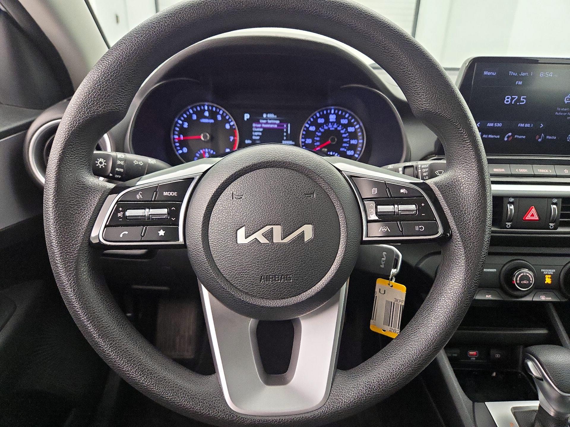 Thumbnail: 2024 Kia Forte - 10