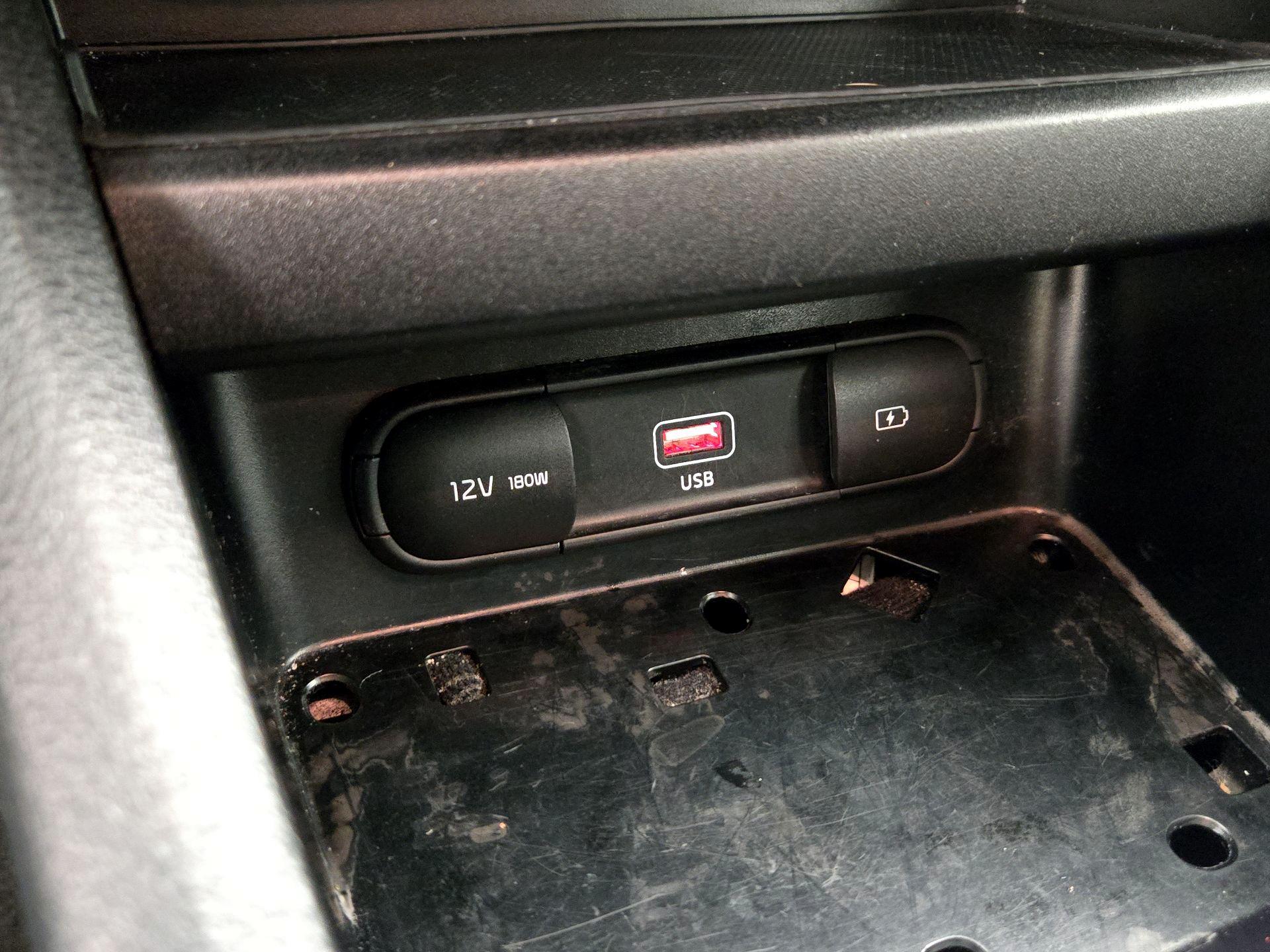 Thumbnail: 2024 Kia Forte - 18