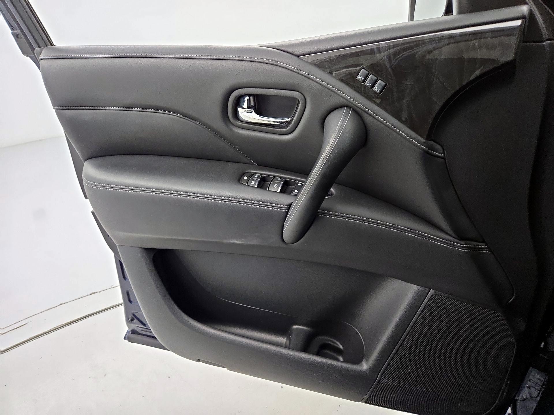 Thumbnail: 2024 INFINITI QX80 - 12