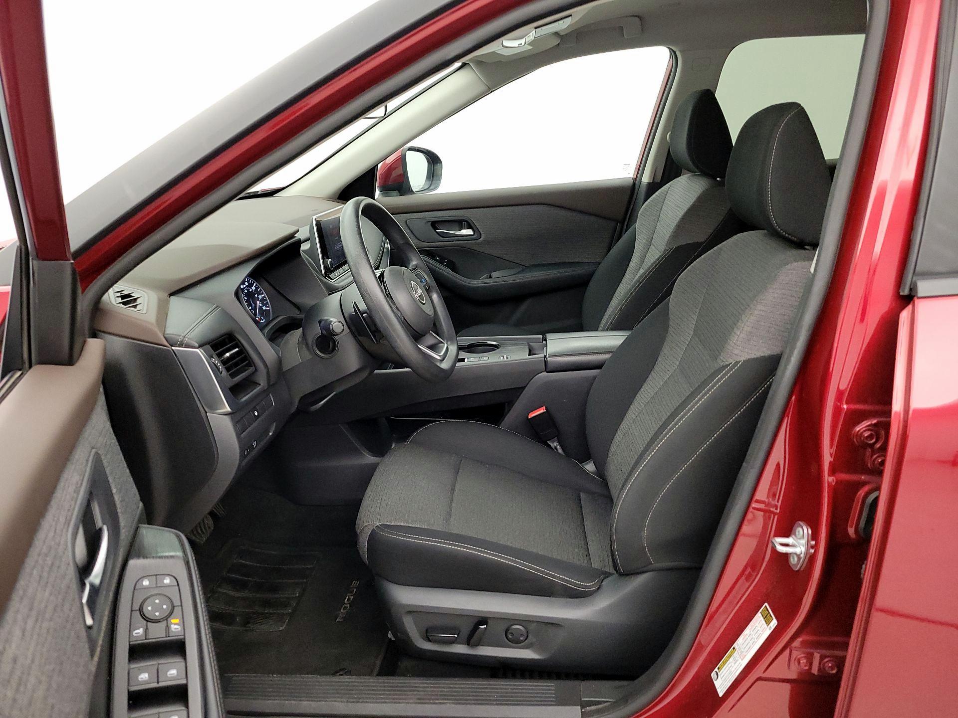 Thumbnail: 2023 Nissan Rogue - 11