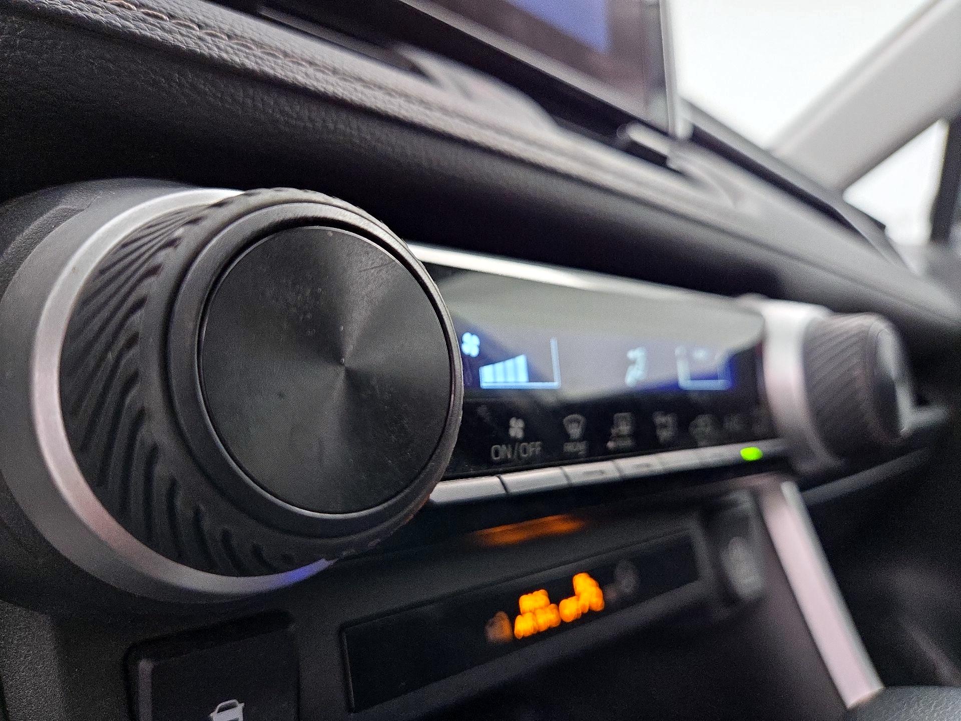 Thumbnail: 2024 Toyota RAV4 - 16