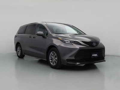 2024 Toyota Sienna Hybrid LE