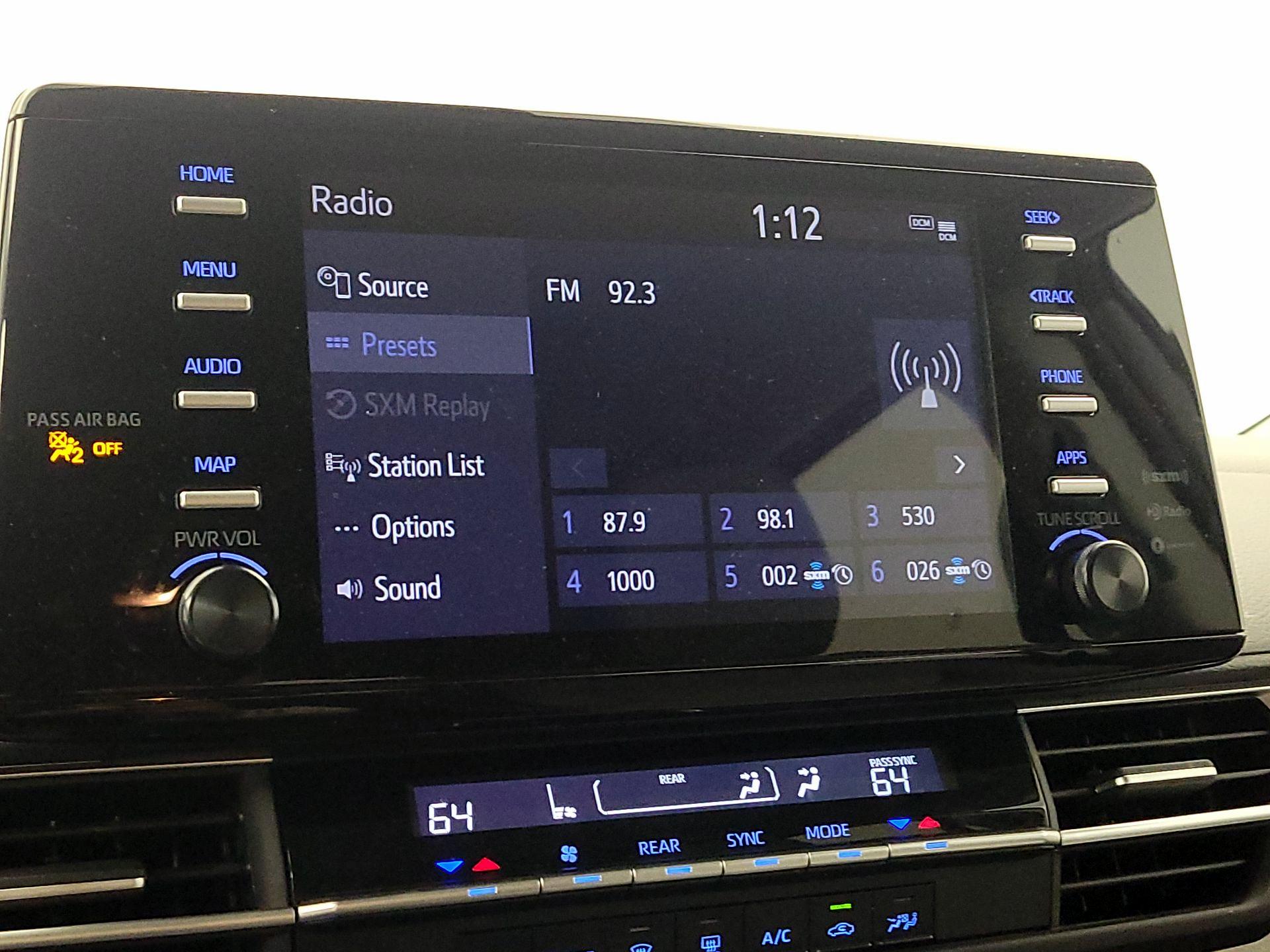 Thumbnail: 2024 Toyota Sienna - 15