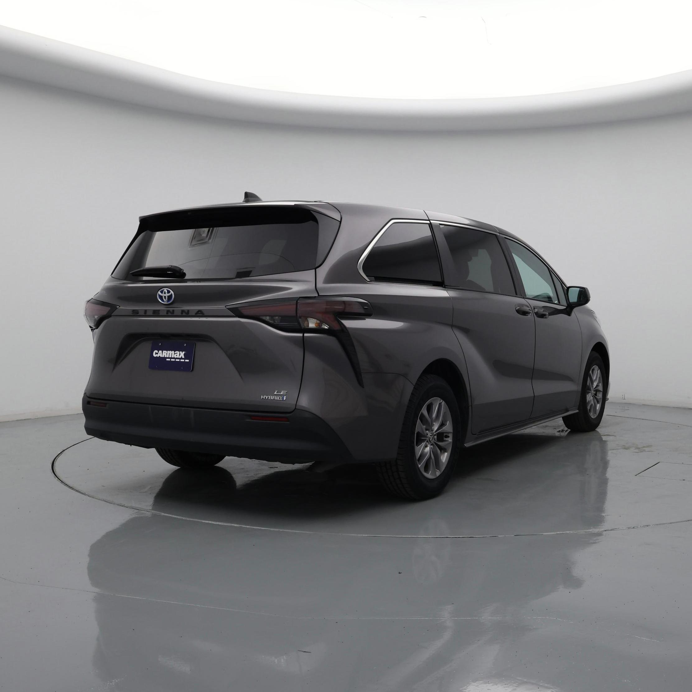Thumbnail: 2024 Toyota Sienna - 8