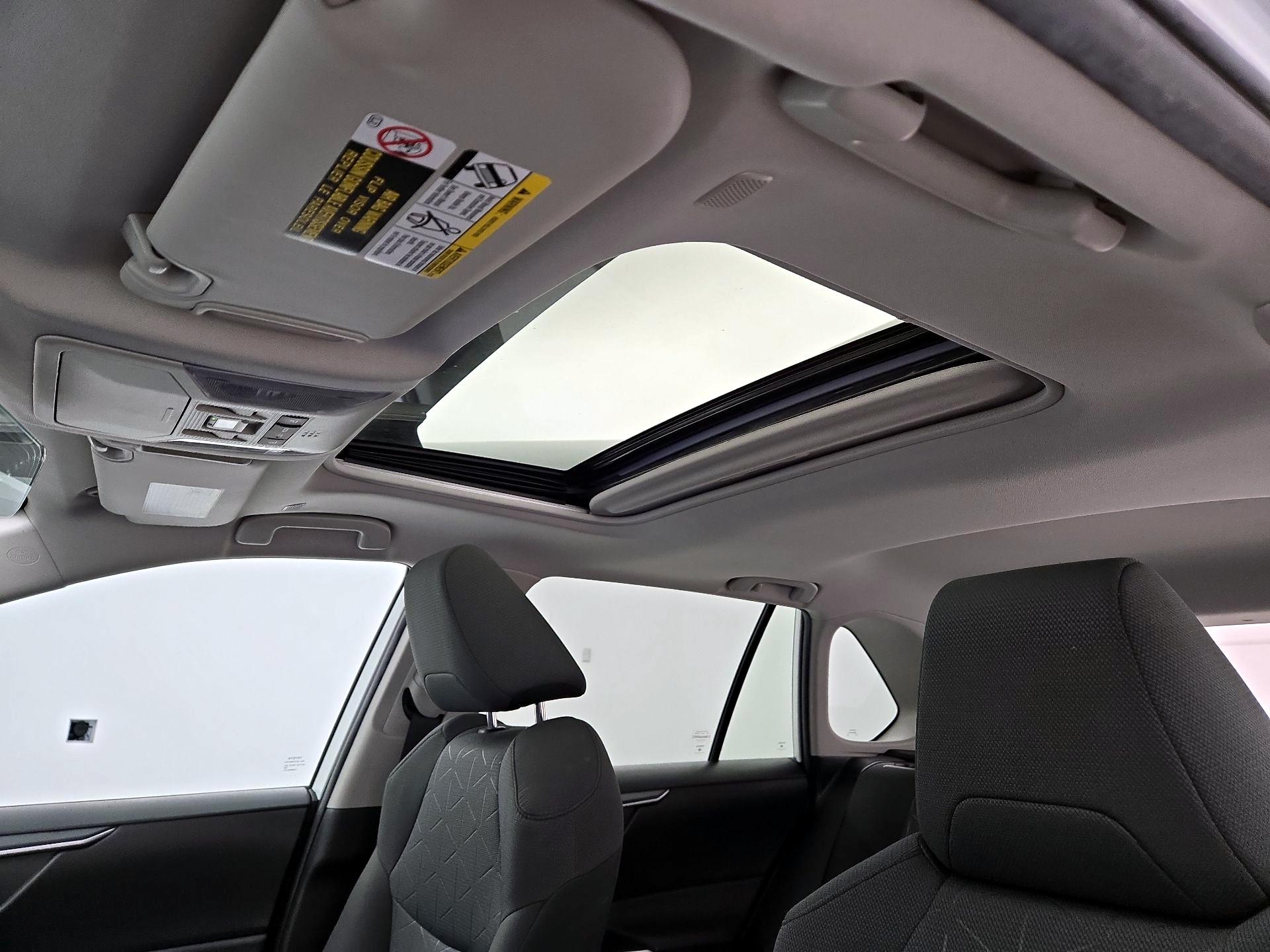 Thumbnail: 2023 Toyota RAV4 - 19