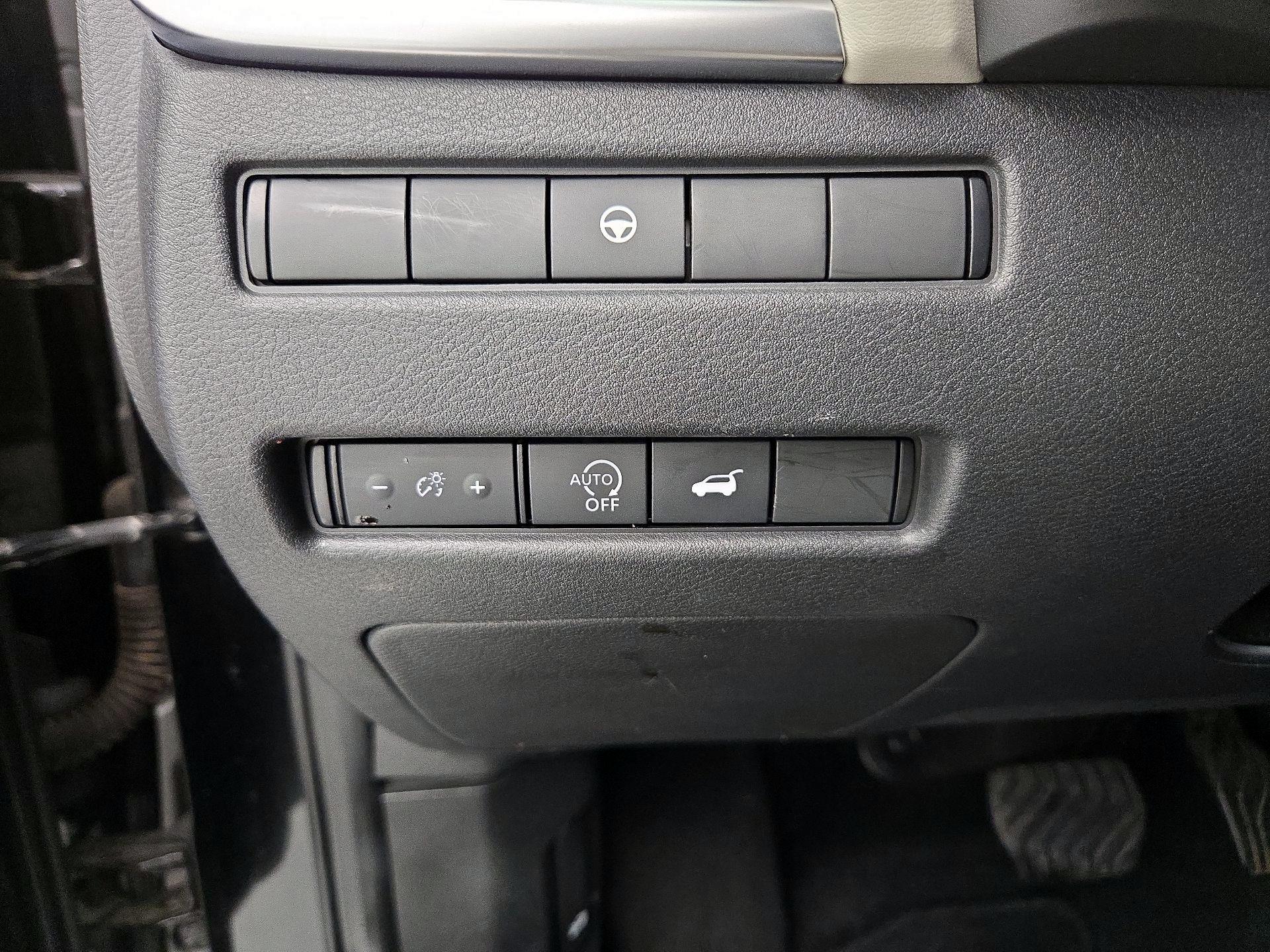 Thumbnail: 2023 Nissan Rogue - 13