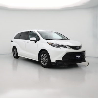 2024 Toyota Sienna Hybrid LE