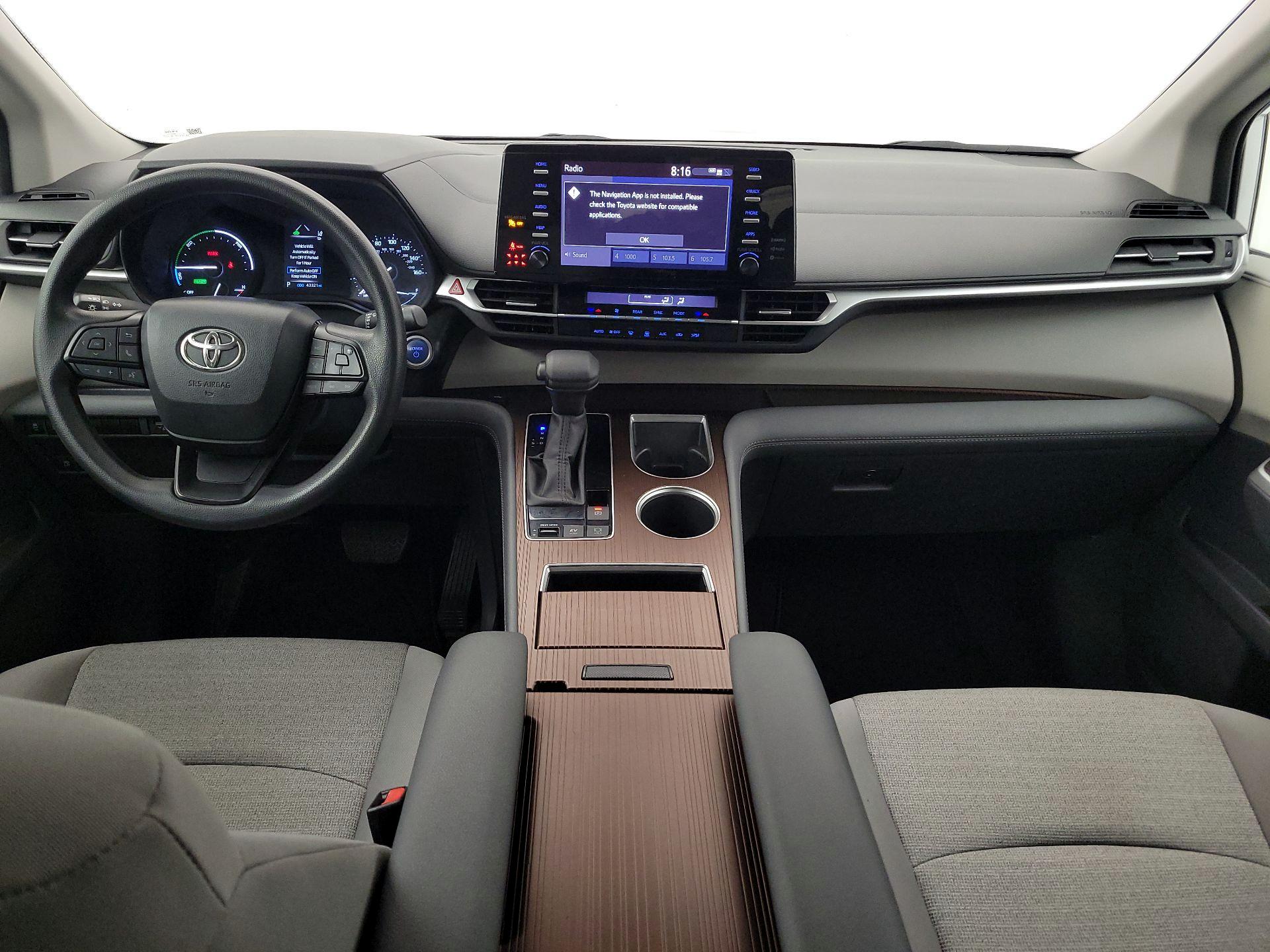 Thumbnail: 2024 Toyota Sienna - 9